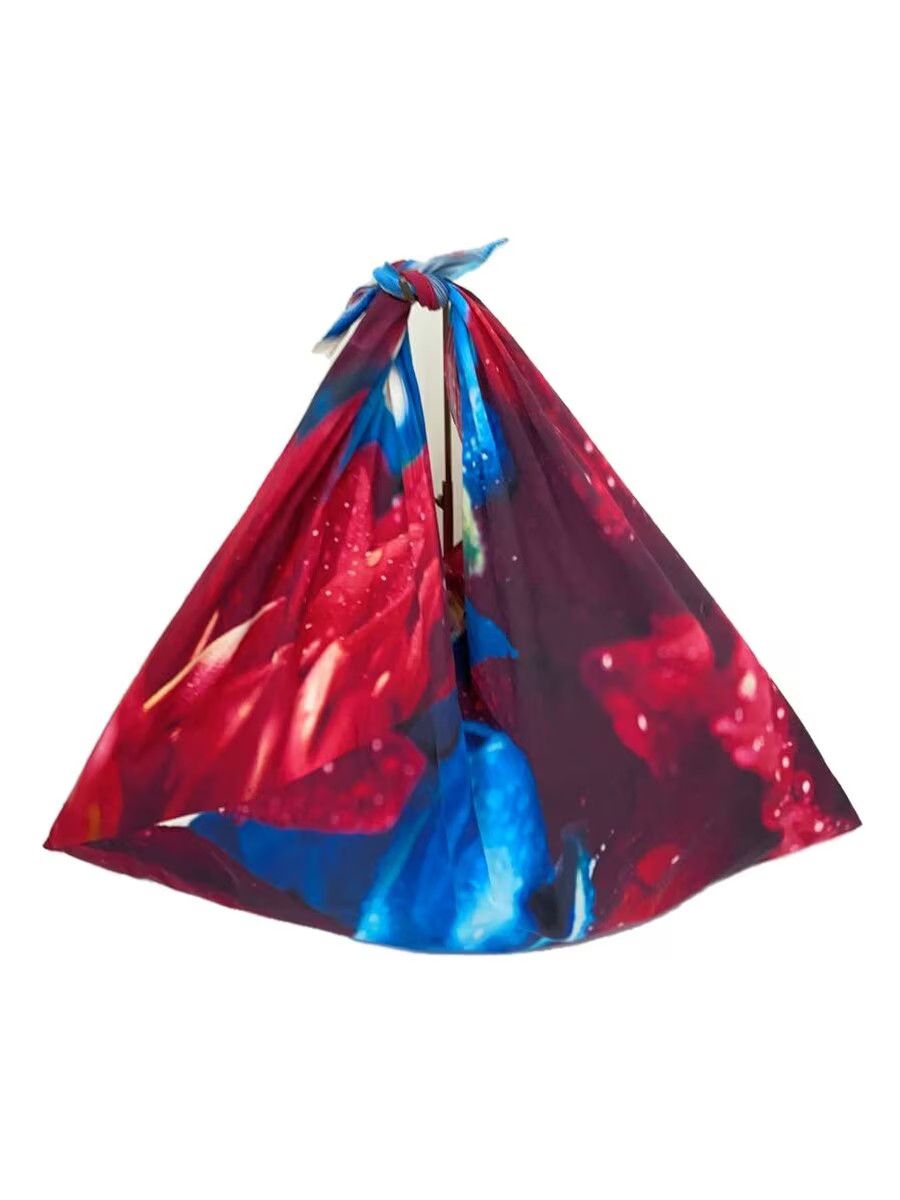 Yohji Yamamoto Flower Photo Tote Bag Size ONE SIZE - 1 Thumbnail