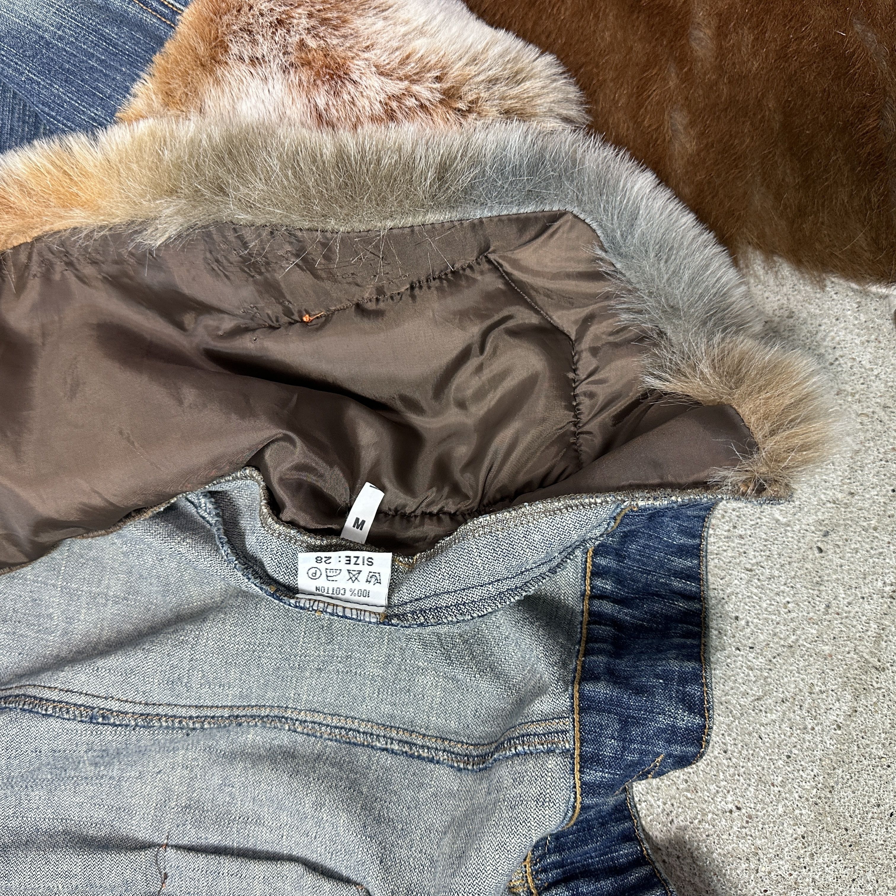 Vintage Vintage Avant Garde Denim Faux Fur Jeans Jacket 00s Size M / US 6-8 / IT 42-44 - 4 Thumbnail