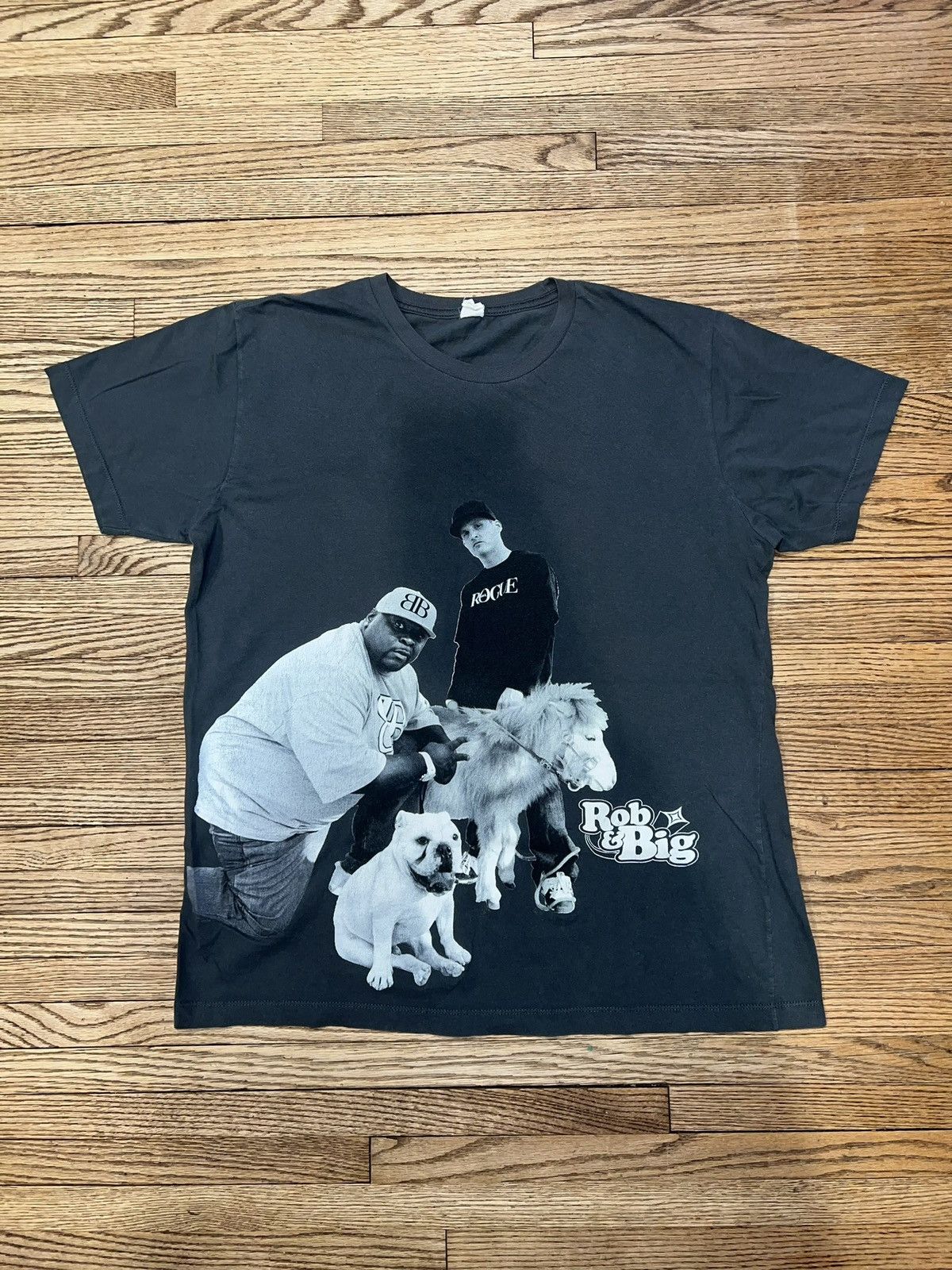 Vintage Vintage Skate Tee Rob & Big Rob Dyrdek Size US L / EU 52-54 / 3 - 1 Thumbnail