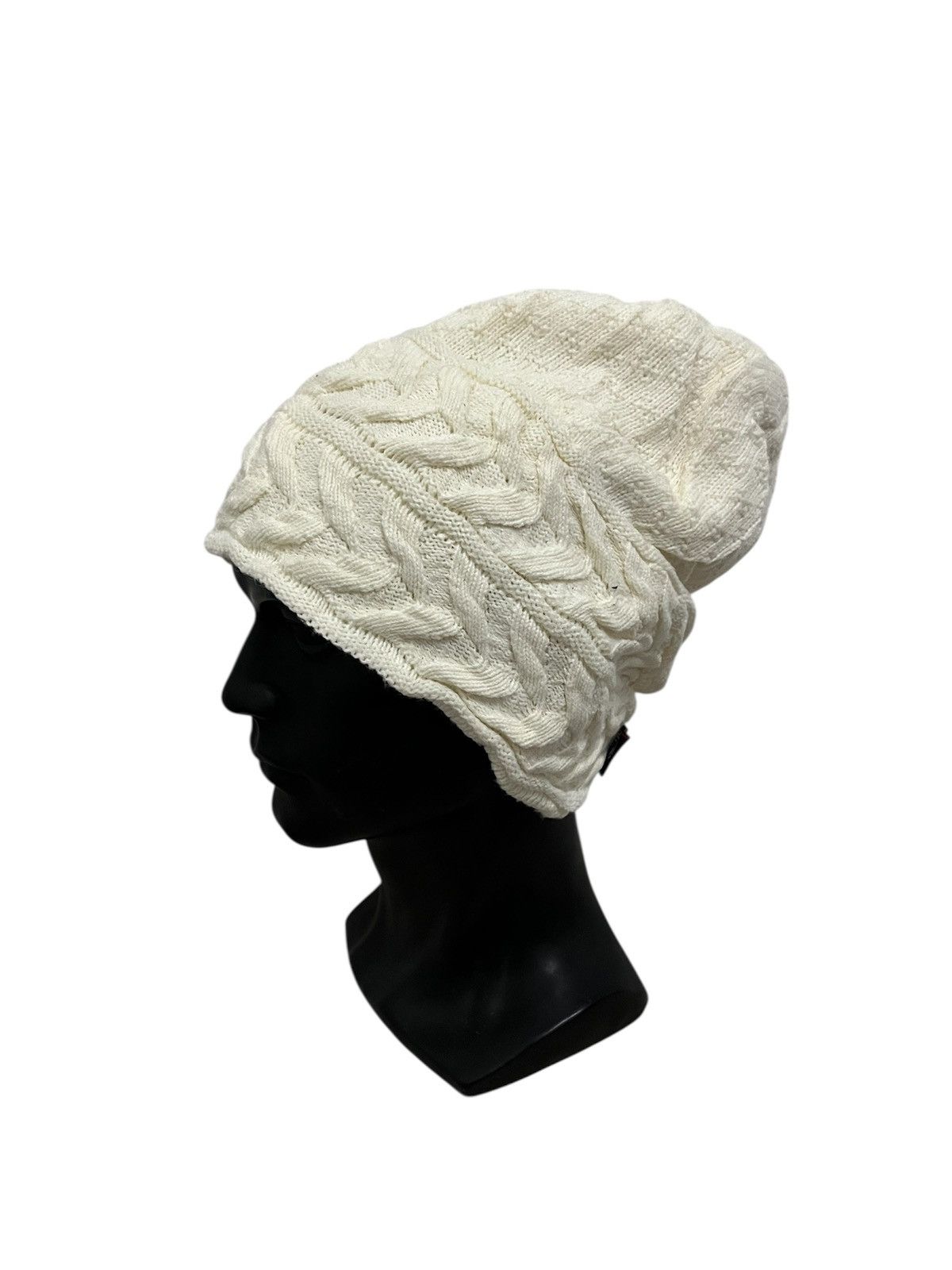 Ellesse Vintage Ellesse Crochet Beanie Hat Size ONE SIZE - 1 Thumbnail