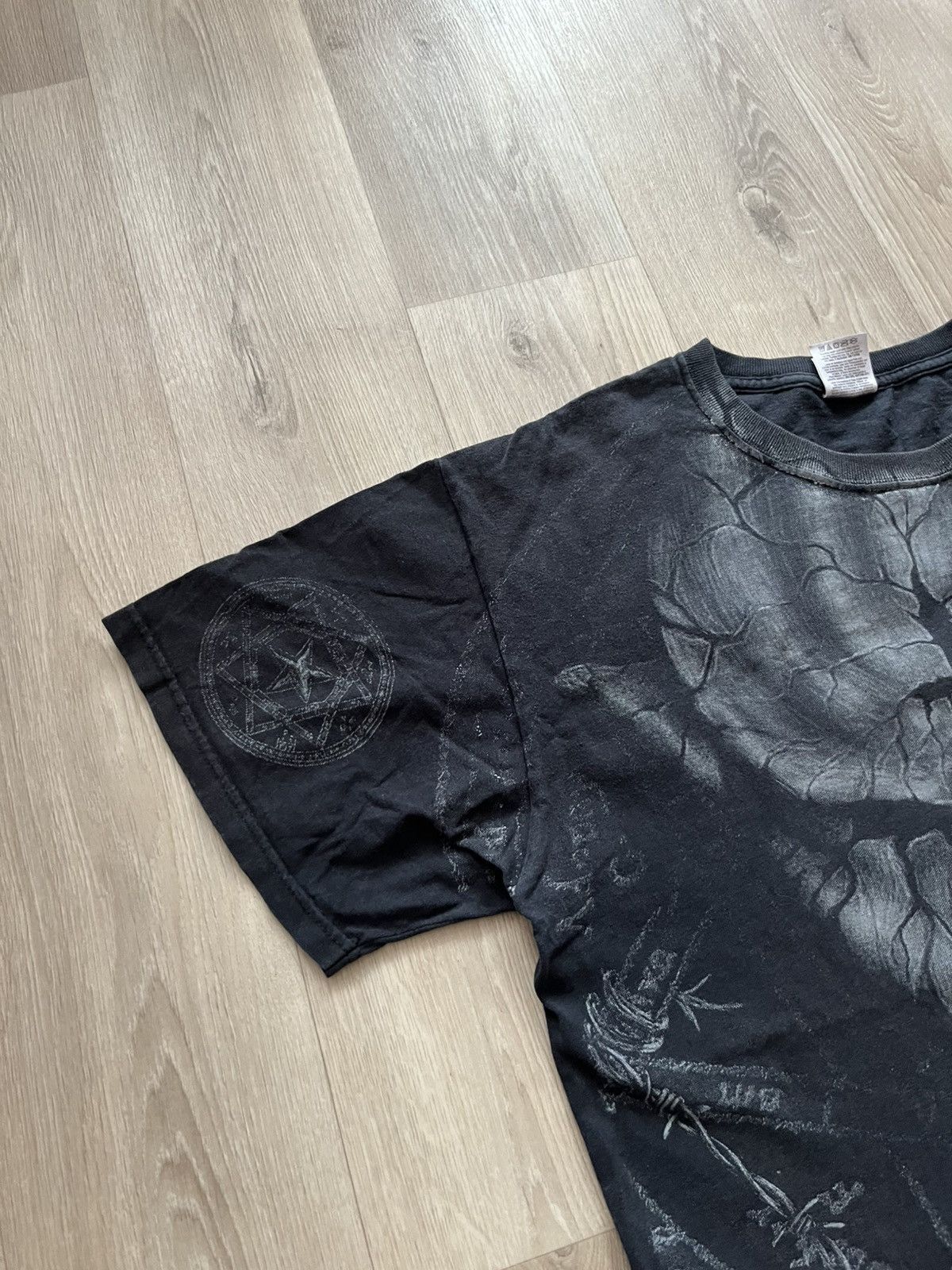 Vintage Rare Gothic Darkwear Skull & Pentagram Tee Size US L / EU 52-54 / 3 - 3 Thumbnail