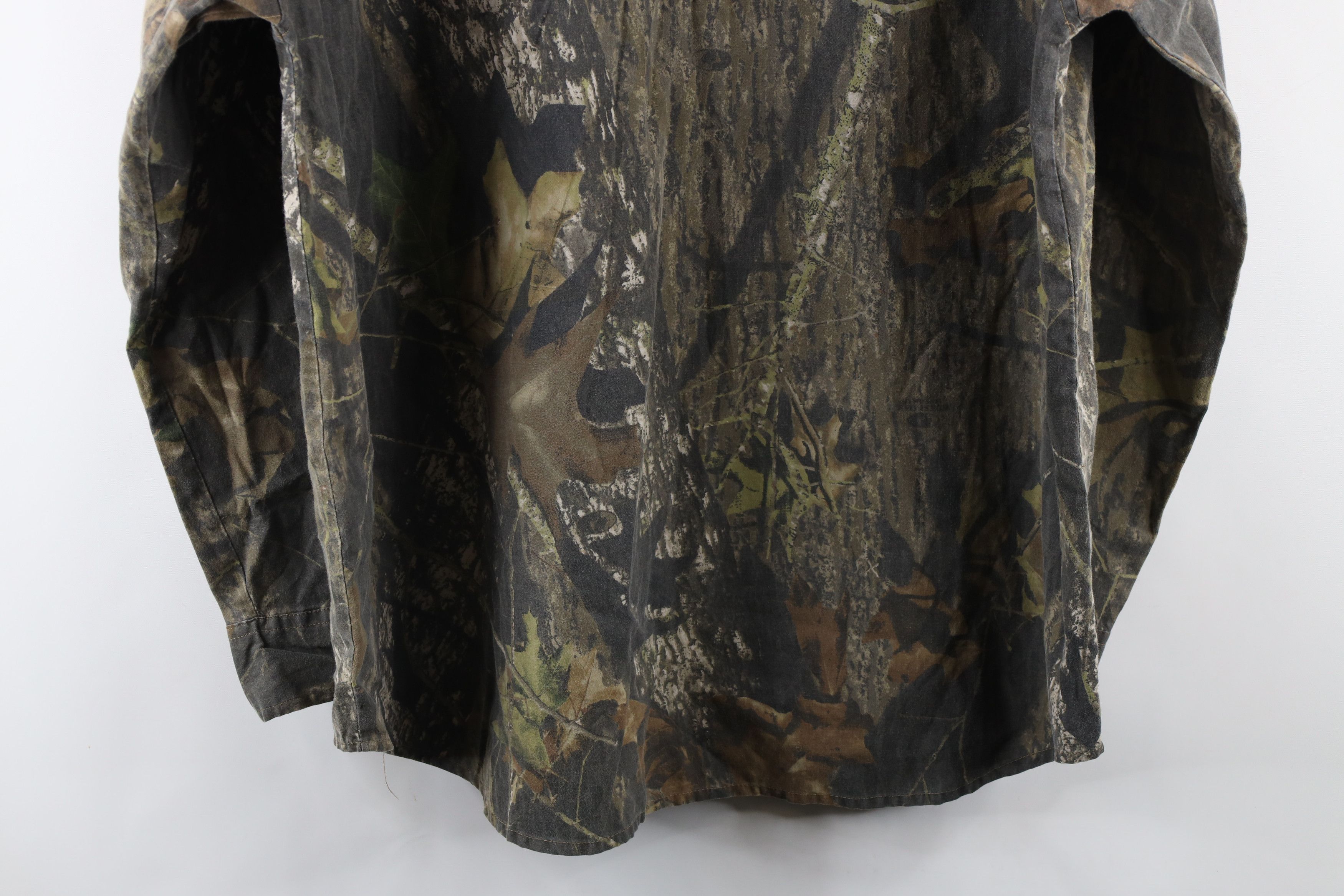 Vintage Vintage Streetwear Oak Camouflage Collared Button Shirt Size US XL / EU 56 / 4 - 8 Thumbnail