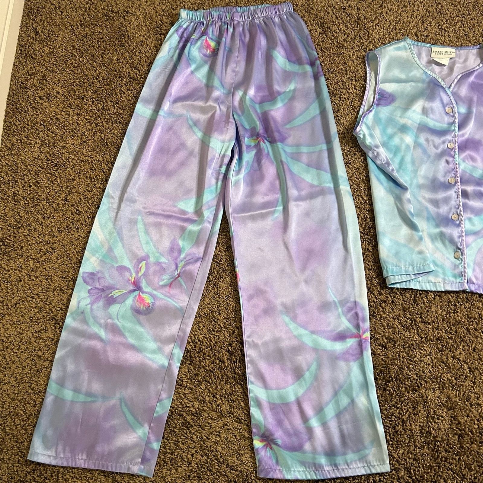 Other Jaclyn Smith Women’s Small Beautiful Sleepwear 2 pc Set Size ONE SIZE - 6 Thumbnail