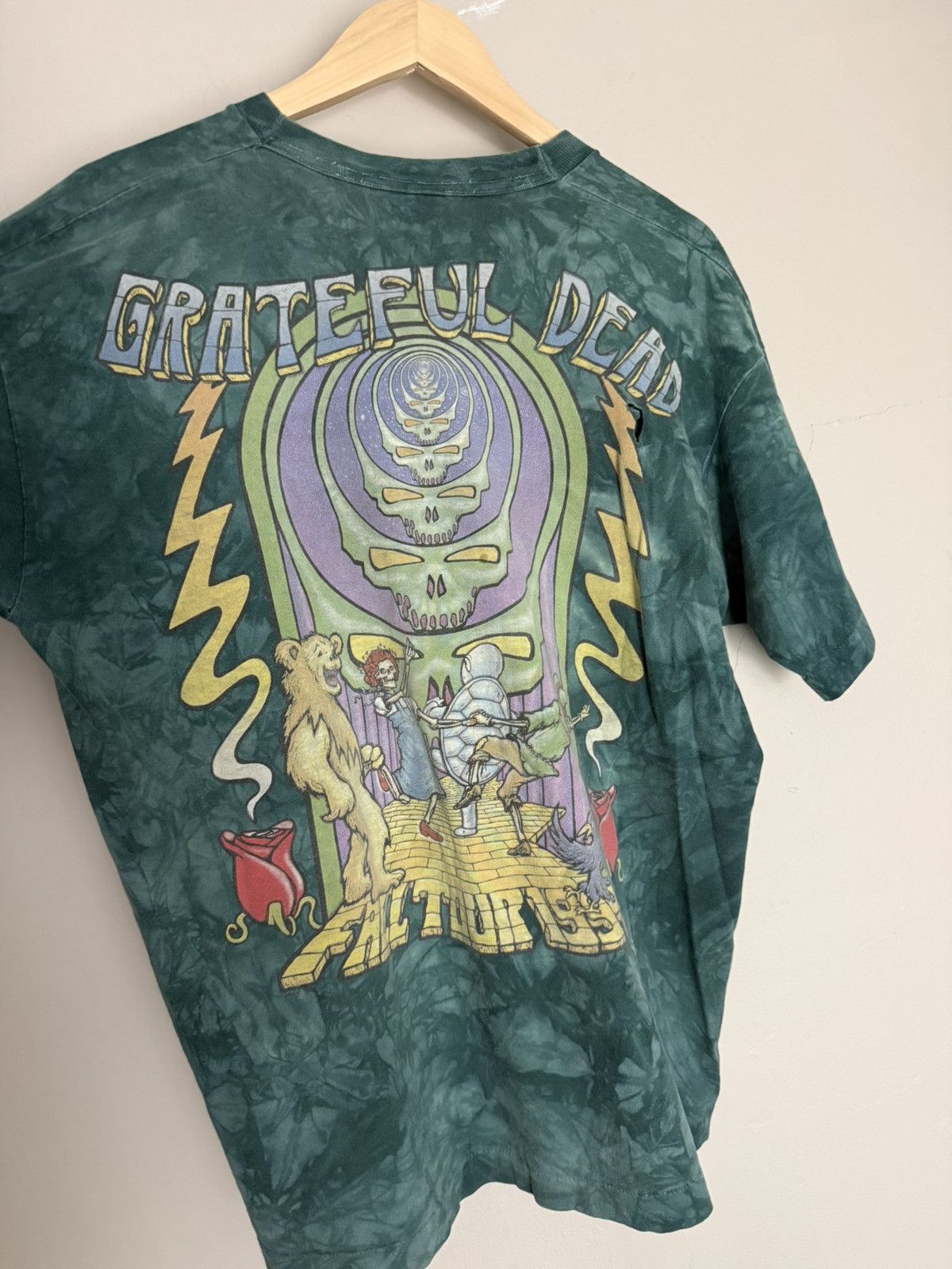 Band Tees × Grateful Dead × Vintage Vintage Usa Made Grateful Dead Wizard of Oz Tshirt Size US XL / EU 56 / 4 - 4 Thumbnail