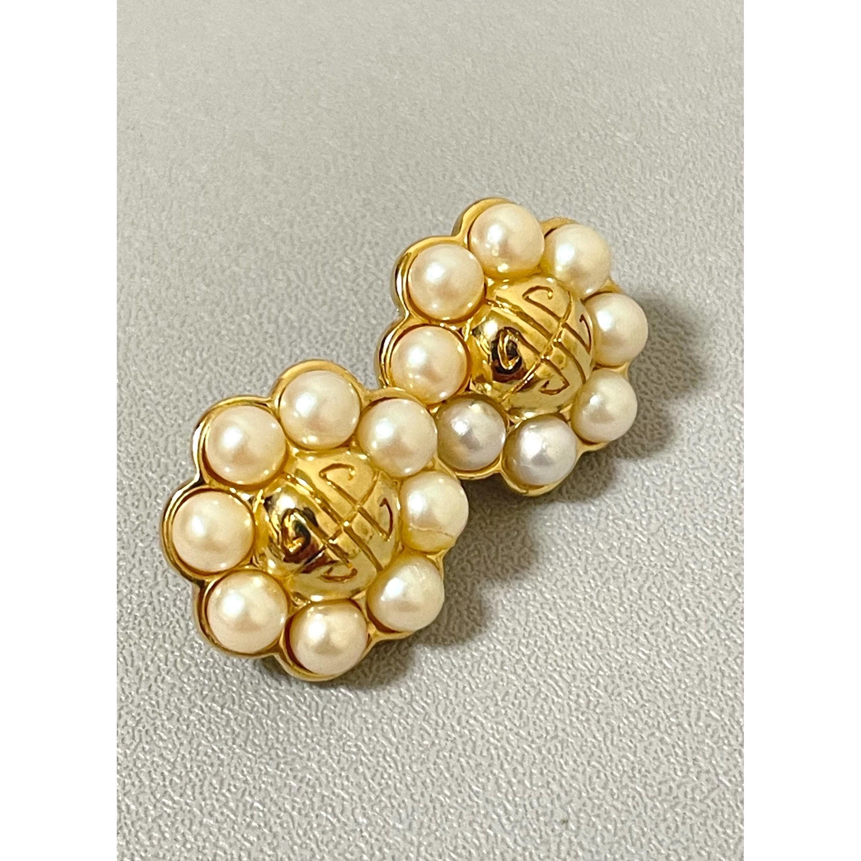 Givenchy Vintage Givenchy golden flower earrings with faux pearls Size ONE SIZE - 3 Thumbnail