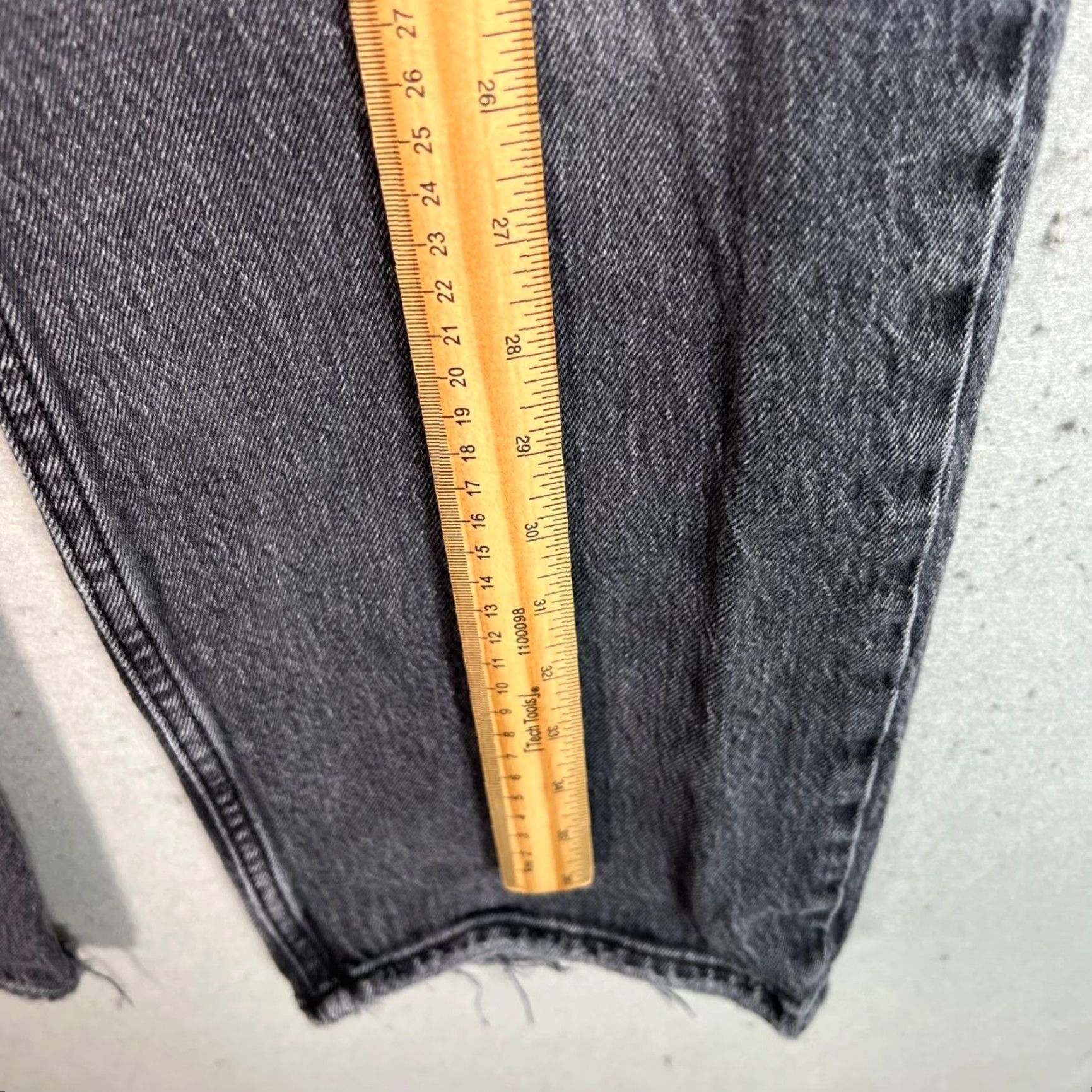 Abercrombie & Fitch Abercrombie & Fitch Jeans Women 25 Gray Denim High Rise Relaxed 90s 5-Pocket Womens Size 42" / US 20 - 6 Thumbnail