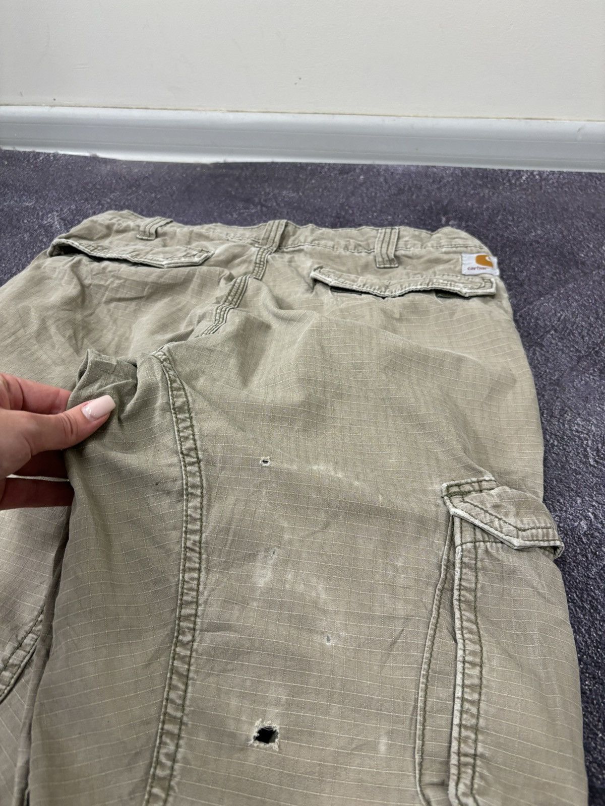 Carhartt Vintage Carhartt Y2K Relaxed Fit Utility Hype Cargo Pants Size US 33 - 11 Thumbnail