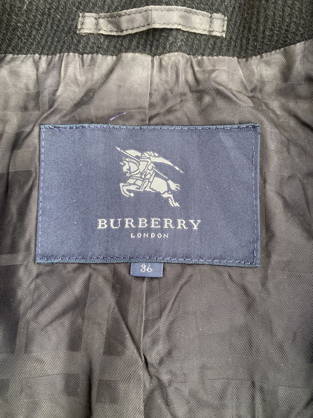 Burberry Vintage burberry fishtail jacket Size XS / US 0-2 / IT 36-38 - 10 Thumbnail