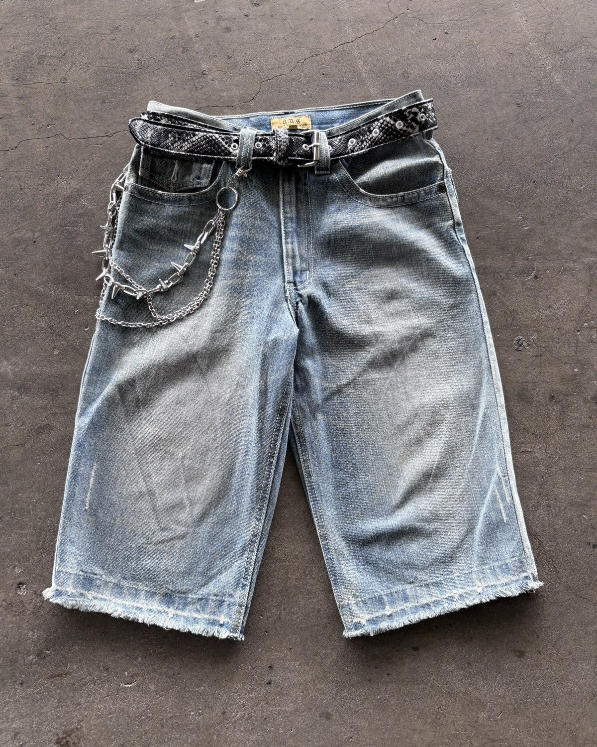 If Six Was Nine × Japanese Brand × Le Grande Bleu (L.G.B.) 2000s a.n.s Wash Blue Jorts Pants Size US 29 - 2 Thumbnail