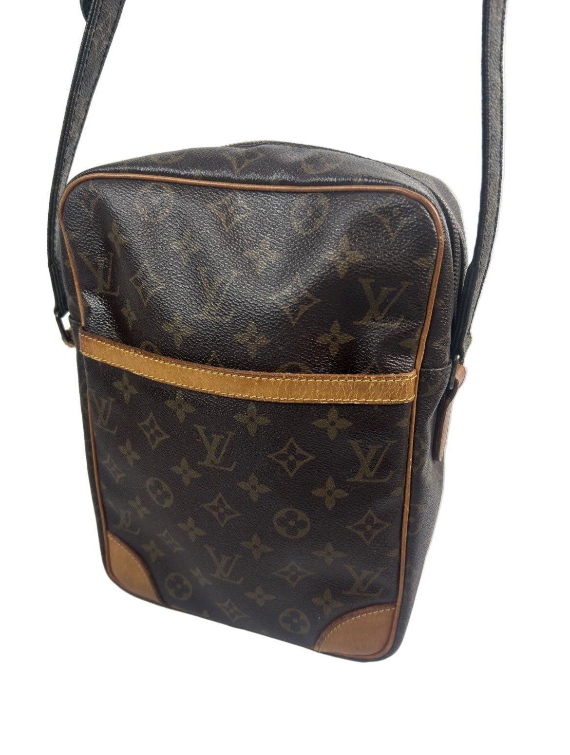 Louis Vuitton Louis Vuitton Monogram Crossbody Bag Size ONE SIZE - 1 Thumbnail