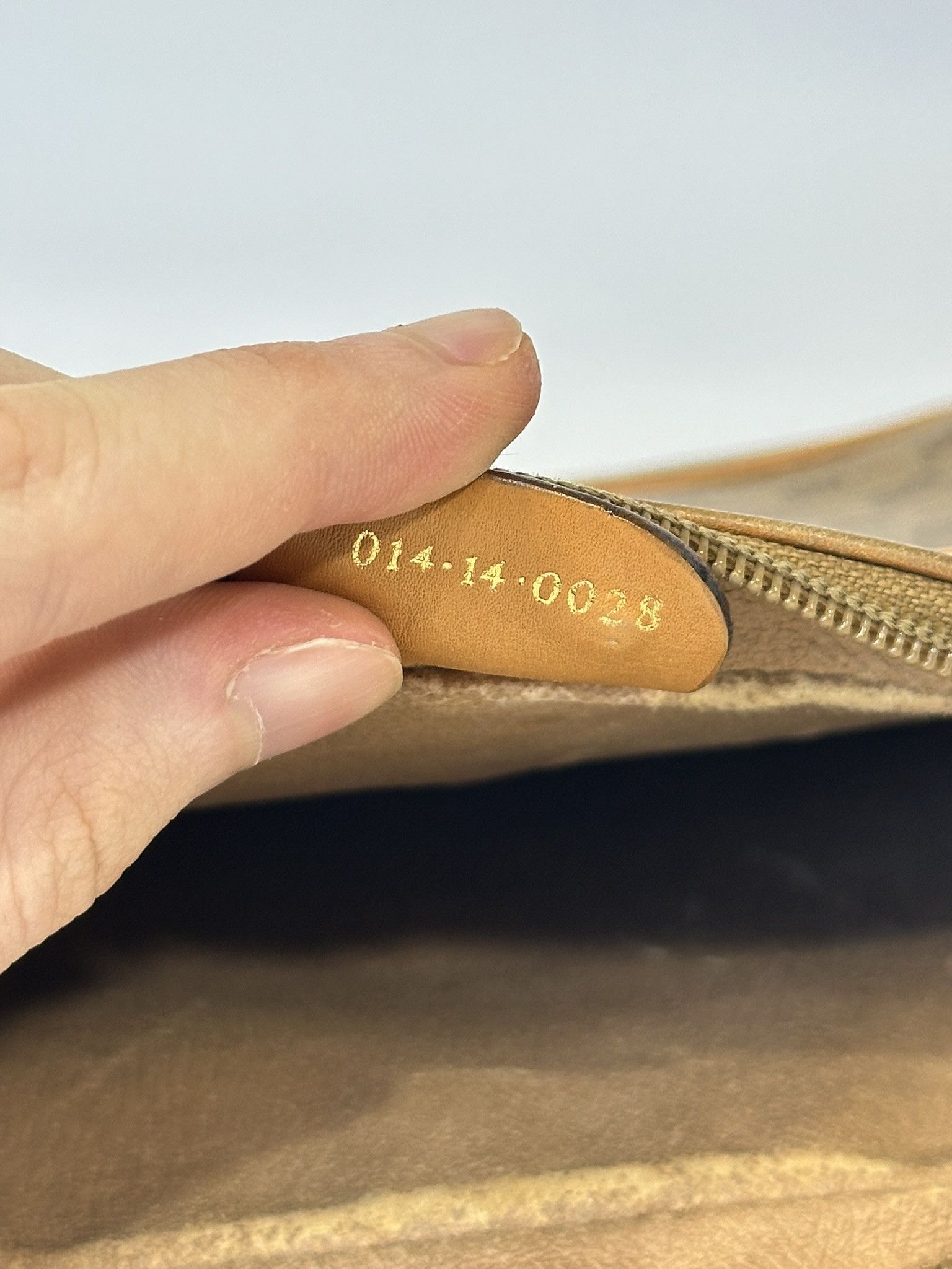 Gucci Gucci Clutch Bag Pouch Vintage GG Monogram Beige Size ONE SIZE - 15 Thumbnail
