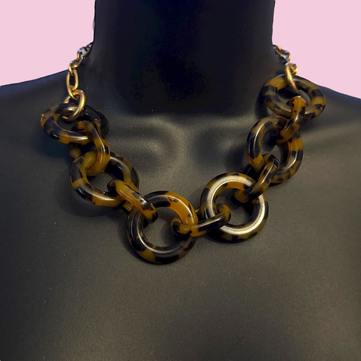 J.Crew J.Crew chunky gold tone tortoise link chain necklace Size ONE SIZE - 1 Thumbnail