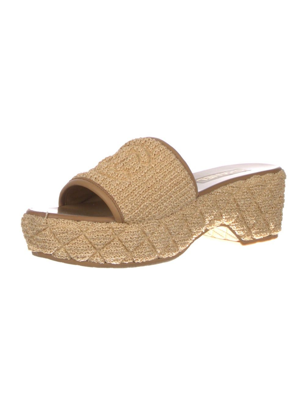 Chanel os11x0426 Interlocking CC Logo Espadrilles in Beige Size US 5 / IT 35 - 2 Thumbnail