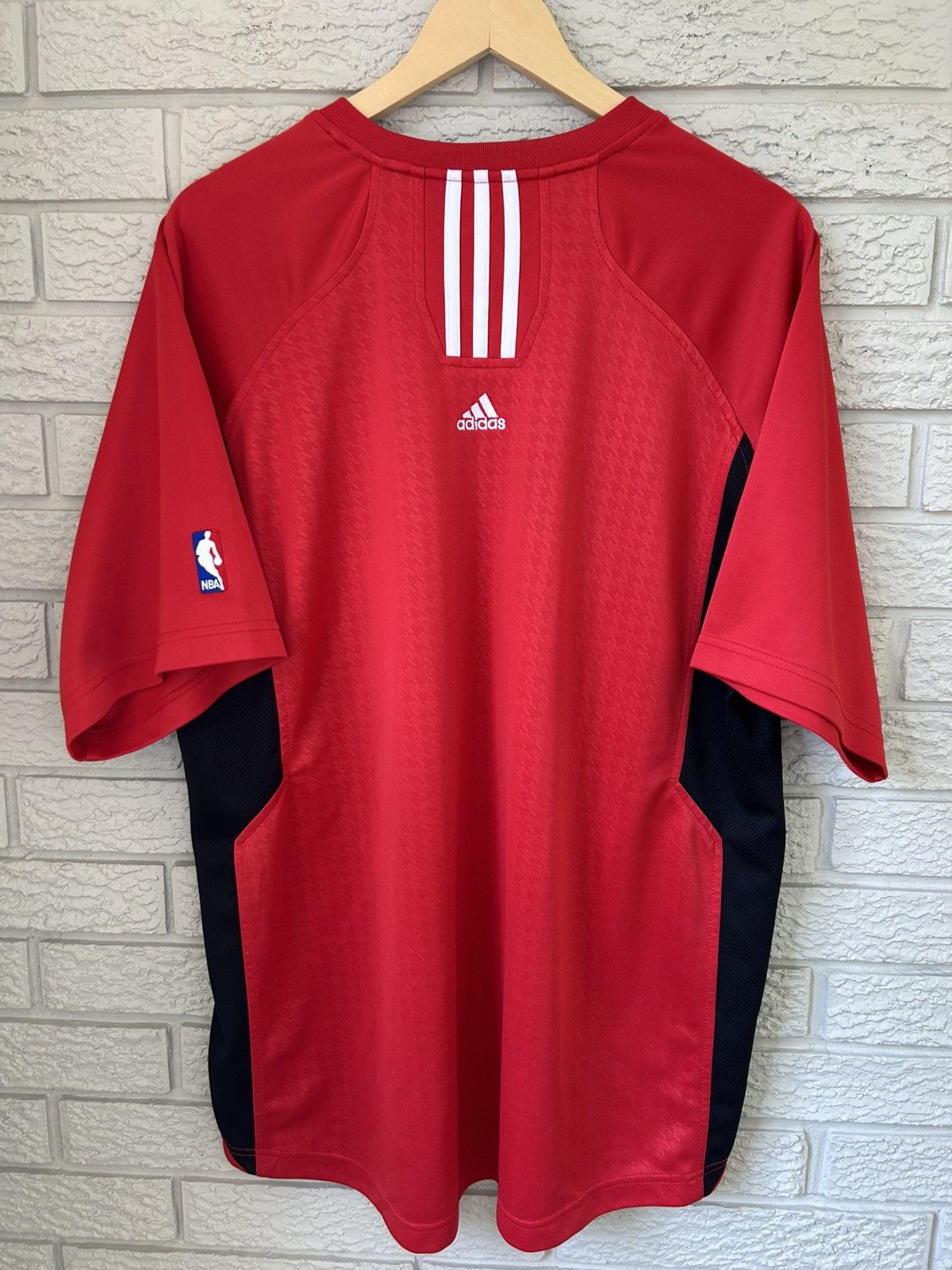 Adidas × NBA × Vintage Vintage Adidas Toronto Raptors Soccer Jersey Size US L / EU 52-54 / 3 - 6 Thumbnail