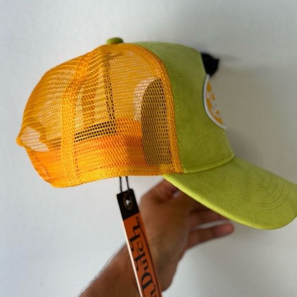 Von Dutch NWT VON DUTCH SHERBET CRUSH VELVET TRUCKER HAT Size ONE SIZE - 5 Thumbnail