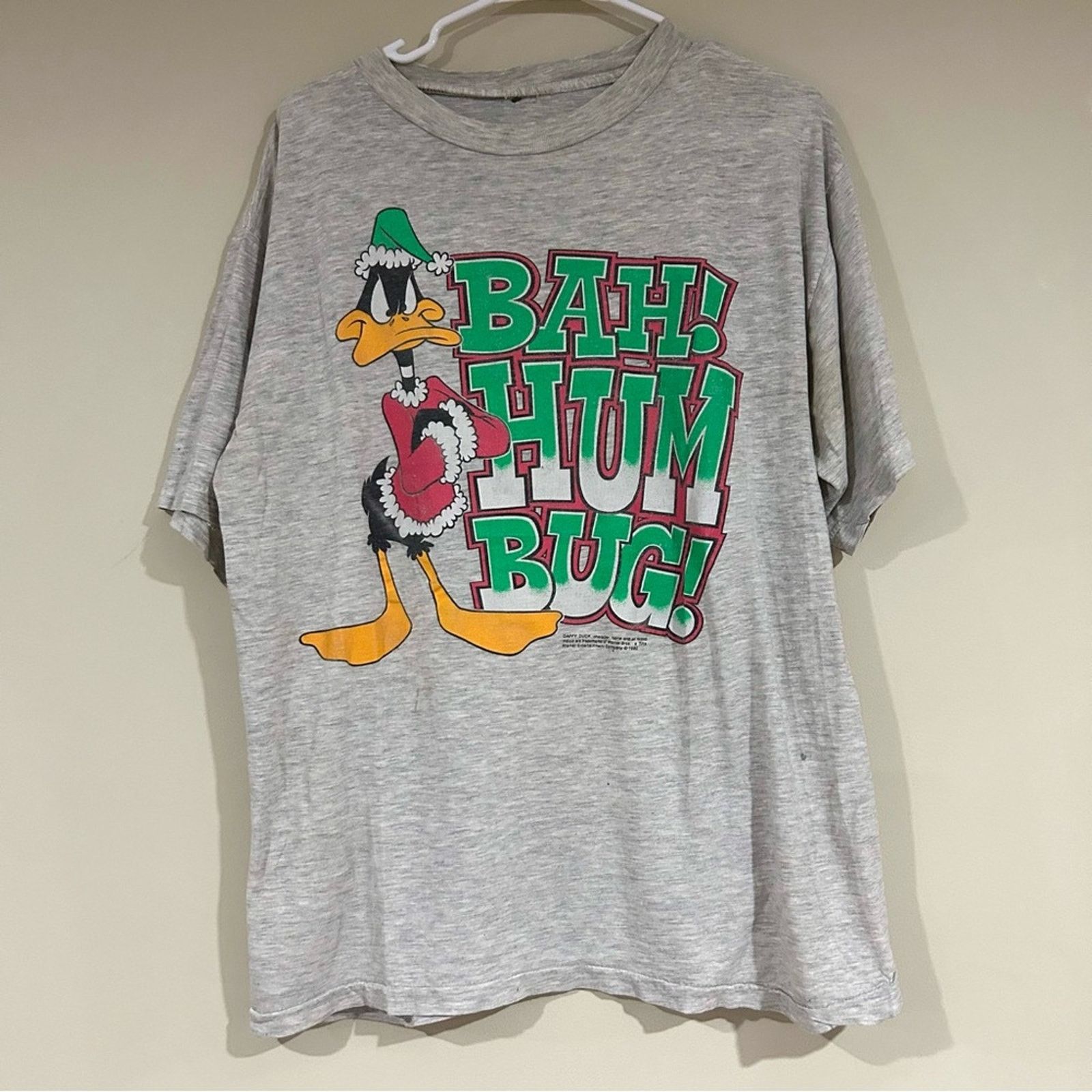 Warner Bros Vintage 1992 Daffy Duck Bah Hum Bug Christmas Shirt Size US L / EU 52-54 / 3 - 1 Thumbnail