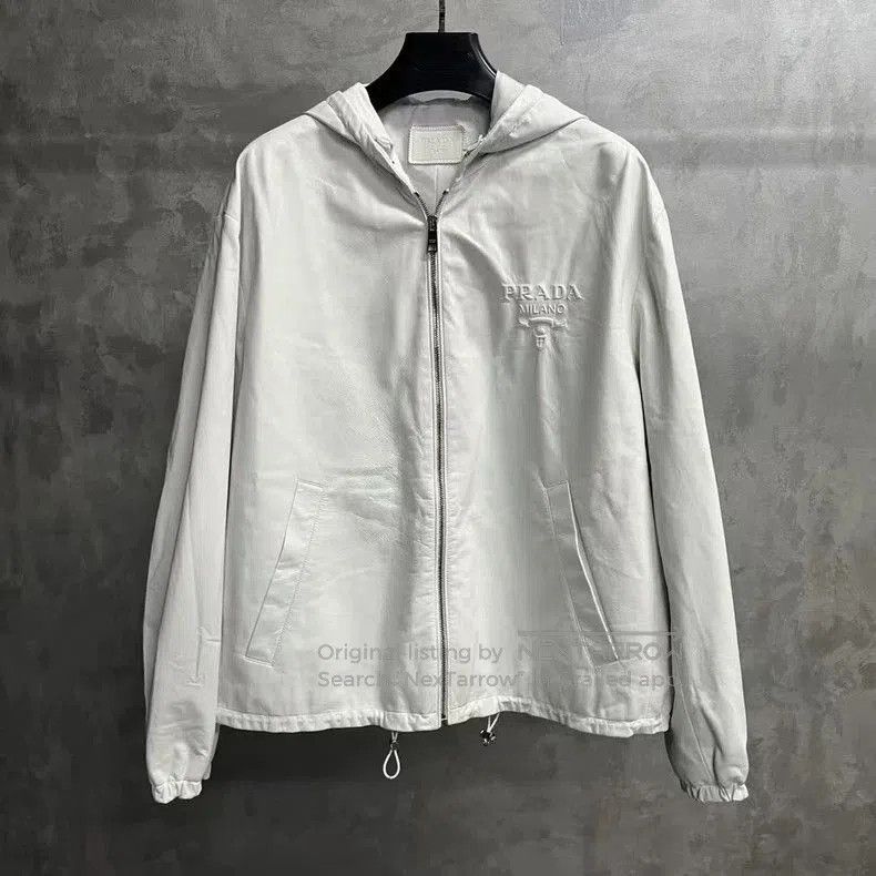 Prada Prada White Hooded Zip Jacket. Size US L / EU 52-54 / 3 - 1 Thumbnail