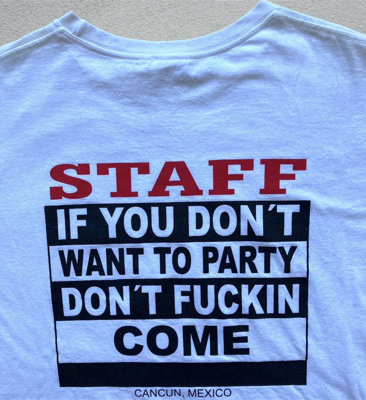 Other Vintage Y2K Quote Tee Shirt Staff Cancun Mexico 90s Humor Size US XL / EU 56 / 4 - 1 Thumbnail