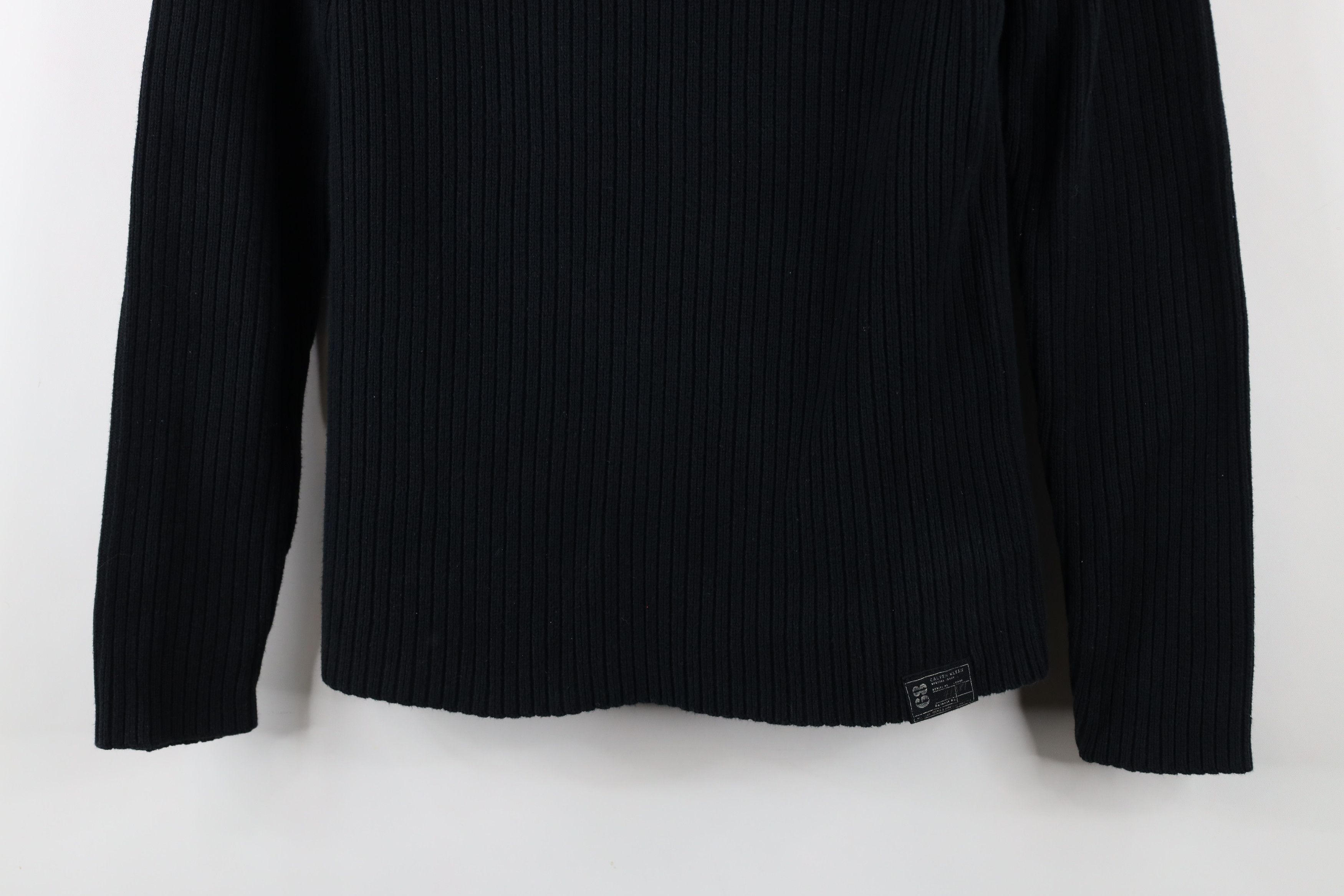 Calvin Klein × Vintage Vintage Calvin Klein Spell Out Ribbed Knit Commando Sweater Size US S / EU 44-46 / 1 - 3 Thumbnail