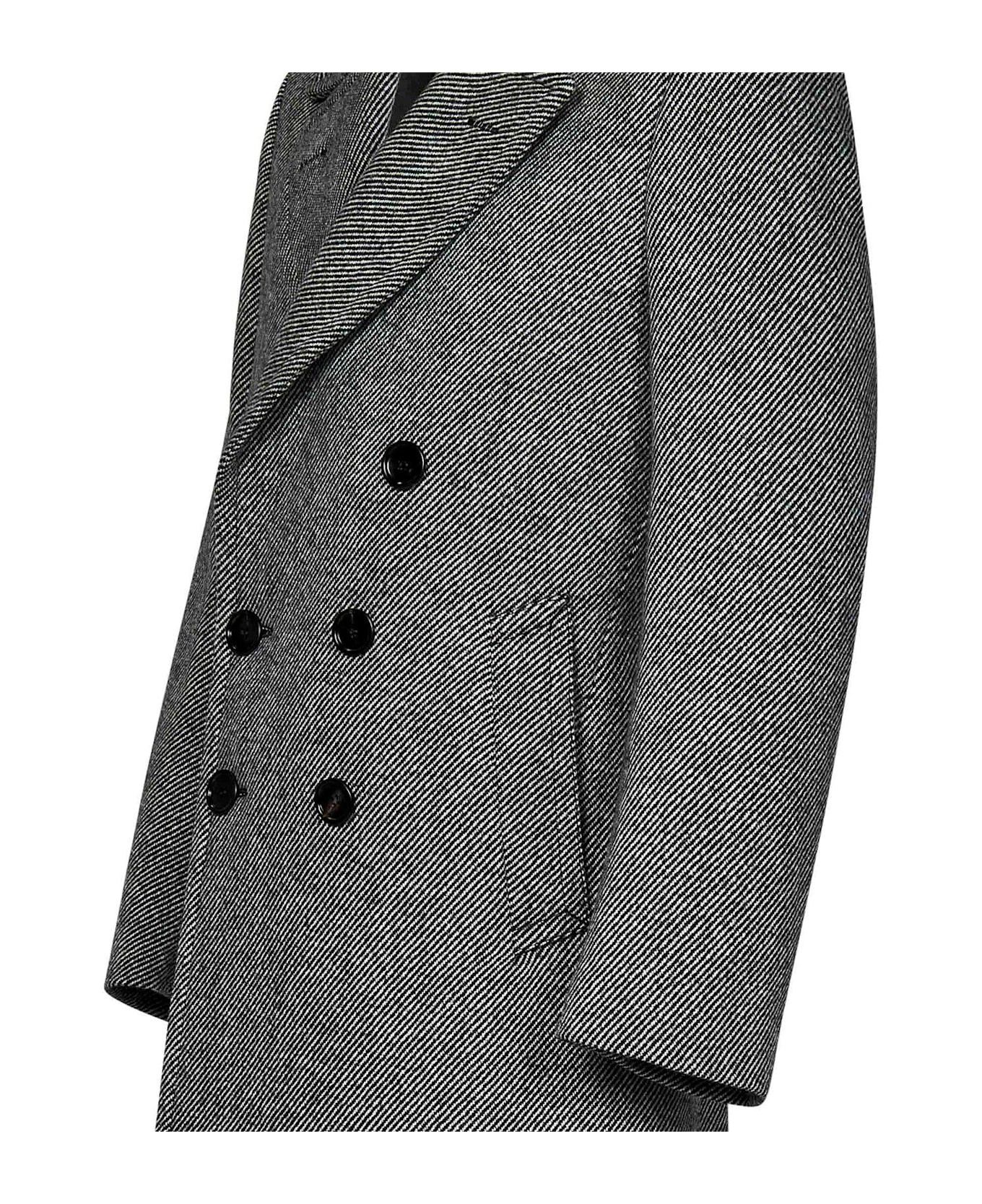 Tom Ford o1sndg1125 Double-breasted Coat in White/Black Size US M / EU 48-50 / 2 - 3 Thumbnail