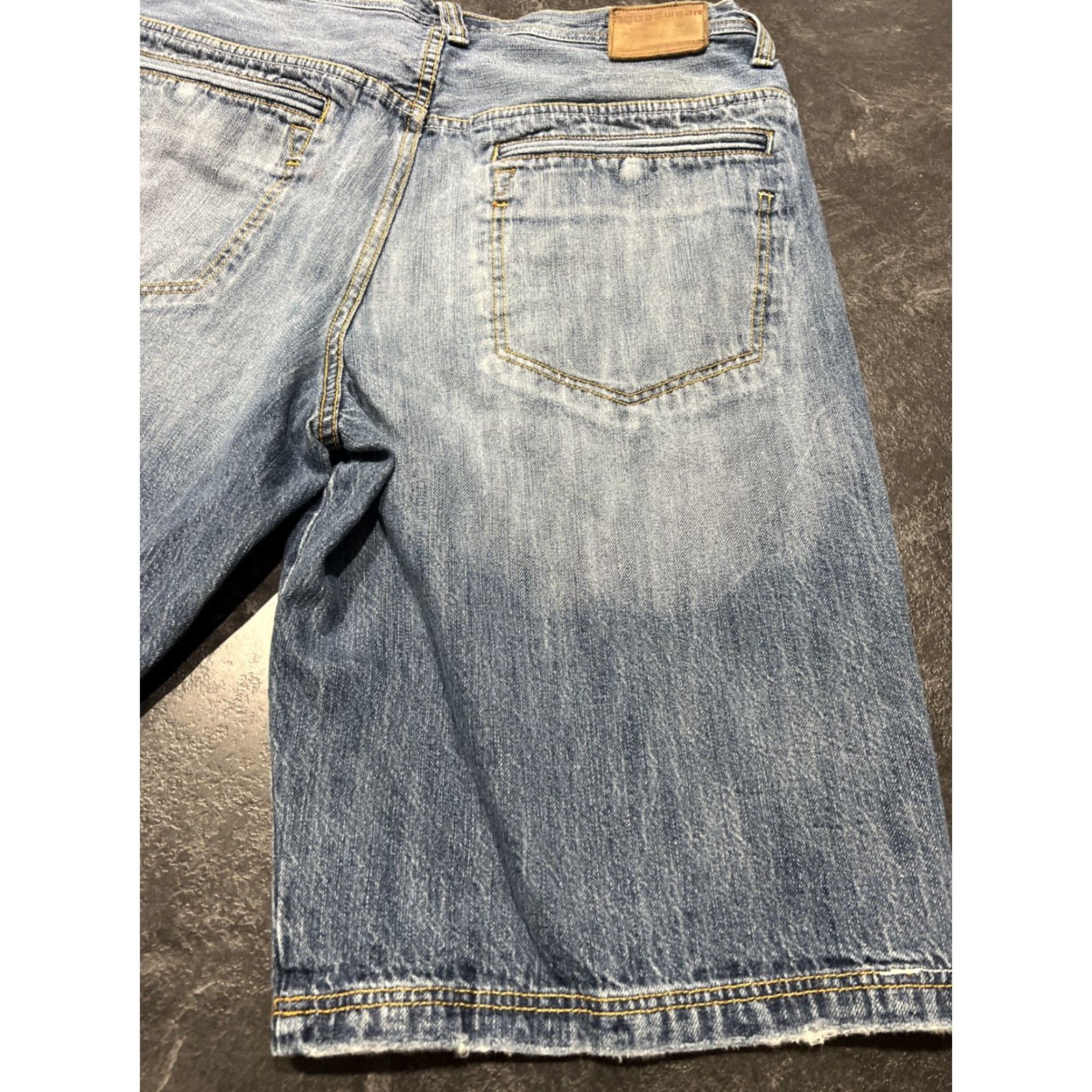 Rocawear VINTAGE Rocawear Baggy Skater Grunge Hip Hop Y2K Jeans Shorts Men 38 Blue JNCO Pockets Regular Size 38 Mens Size US 38 / EU 54 - 3 Thumbnail