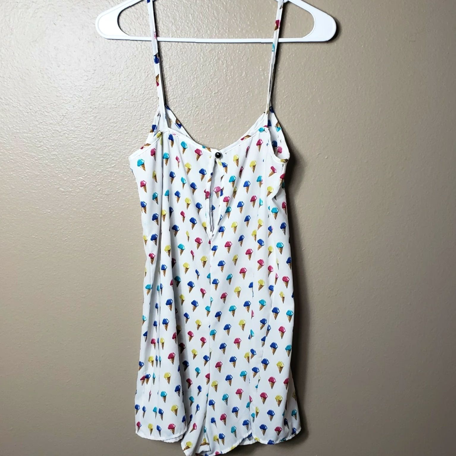 Vintage Joyce Romper-Size S Ice Cream Novelty One-Piece Women Ivory V-Neck Sleeveless Casual Size 28" / US 6 / IT 42 - 6 Thumbnail