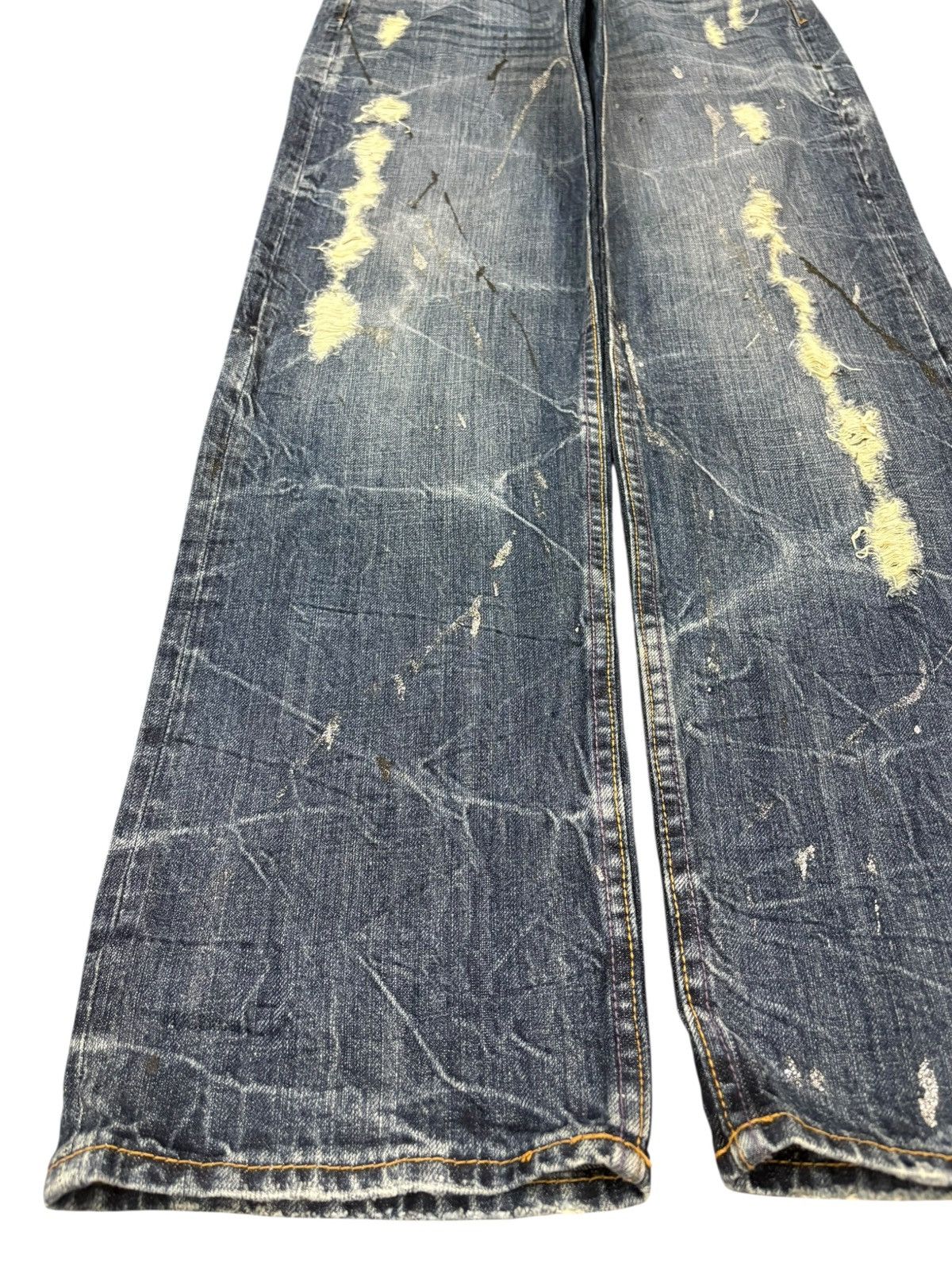Japanese Brand Vintage Japanese Brand Paint Splattered Distress Loose Jeans Size 31" - 6 Thumbnail