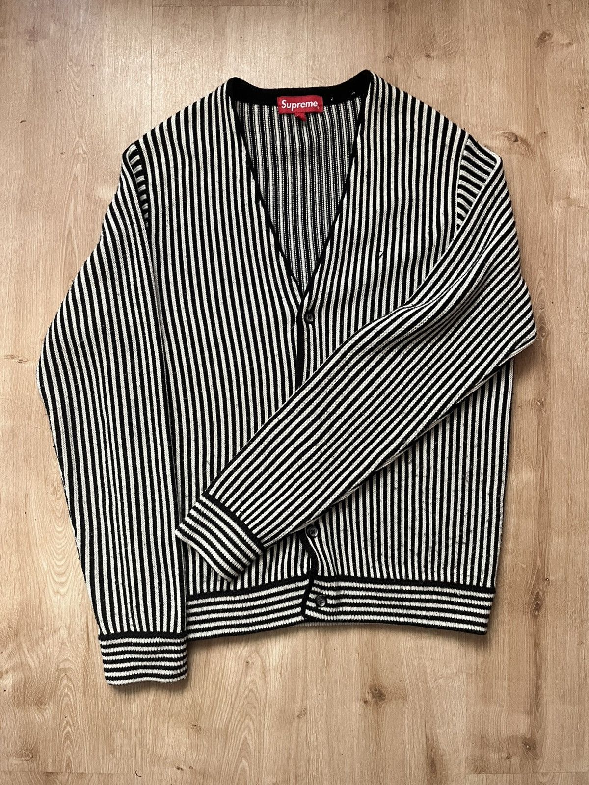 Supreme Supreme SS17 Micro Stripe Cardigan Size US M / EU 48-50 / 2 - 2 Thumbnail