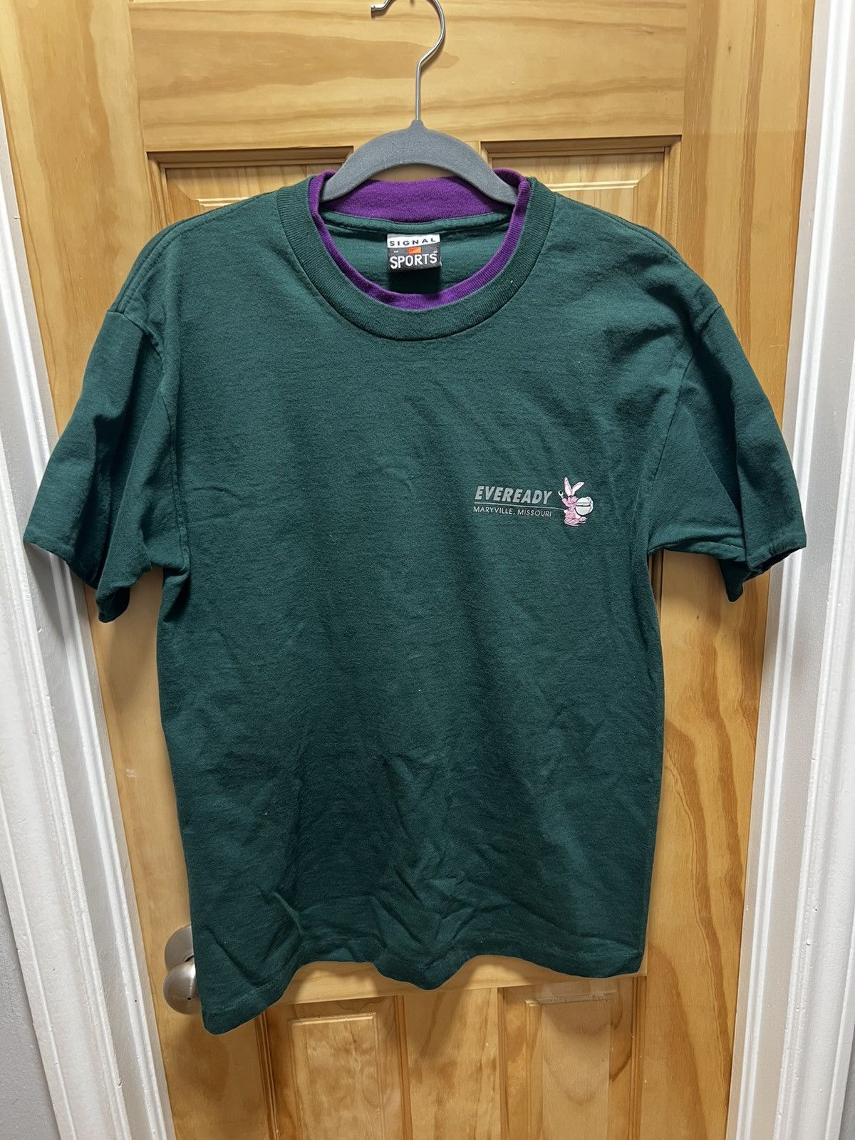Signal Sport Vintage Signal Sports "Home of the Energizer" T-Shirt Size US M / EU 48-50 / 2 - 2 Thumbnail