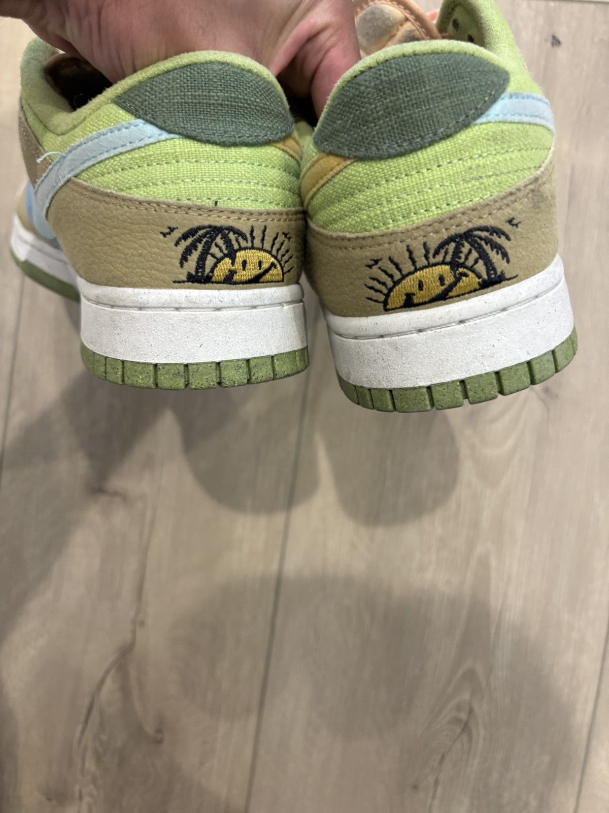 Nike SB Nike Dunk Low Sun Club Size 11.5 Size US 11.5 / EU 44-45 - 5 Thumbnail
