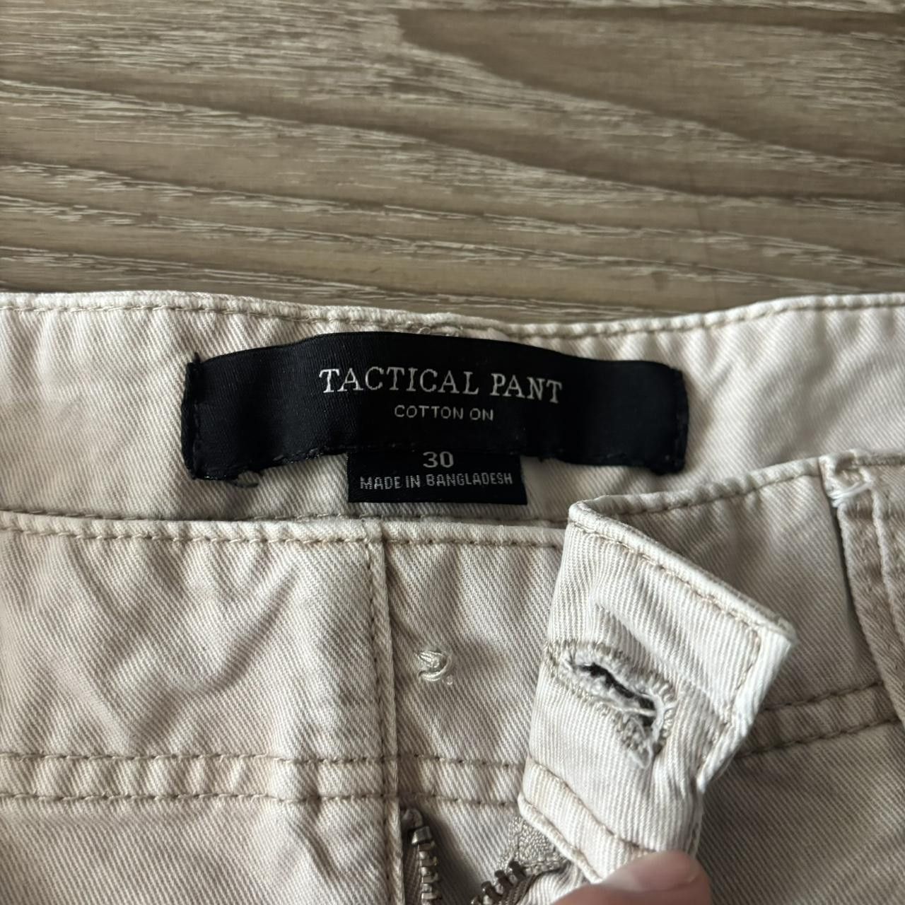 Vintage Crazy Vintage Y2K/2000s Cream Cargo Essential Casual Pants! 30x30 Size US 30 / EU 46 - 6 Thumbnail