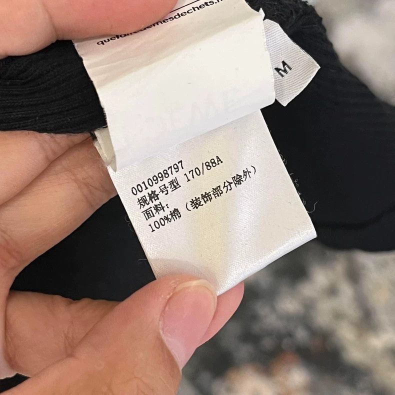 Loewe LOEWE Black round-neck top with an embroidered logo, size Size M / US 6-8 / IT 42-44 - 9 Thumbnail