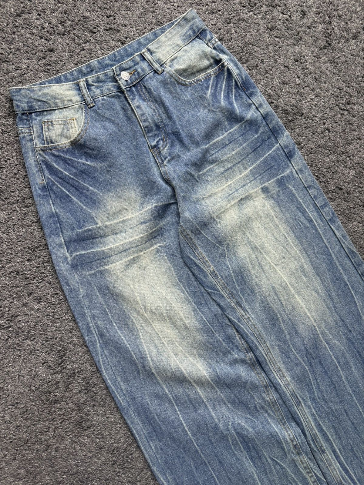 Jean × Vintage Vintage very rare wide leg electric thunder blue baggy jeans Size US 33 - 3 Thumbnail