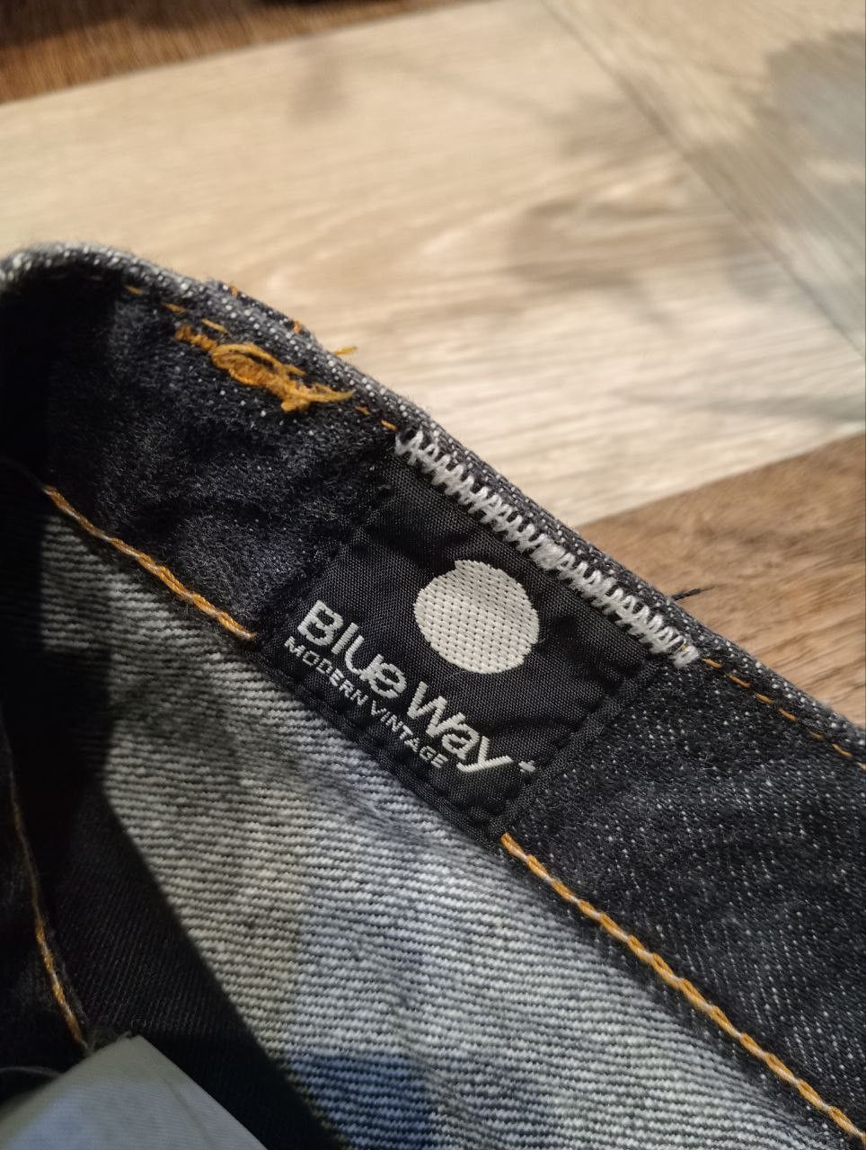 Japanese Brand VINTAGE BLUE WAY JAPAN DISTRESSED JEANS - SIZE 30 Size US 30 / EU 46 - 6 Thumbnail