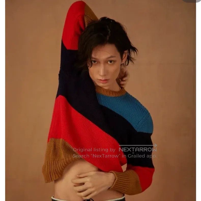 Louis Vuitton Louis Vuitton Contrasting paneled knit sweater Size US S / EU 44-46 / 1 - 8 Thumbnail