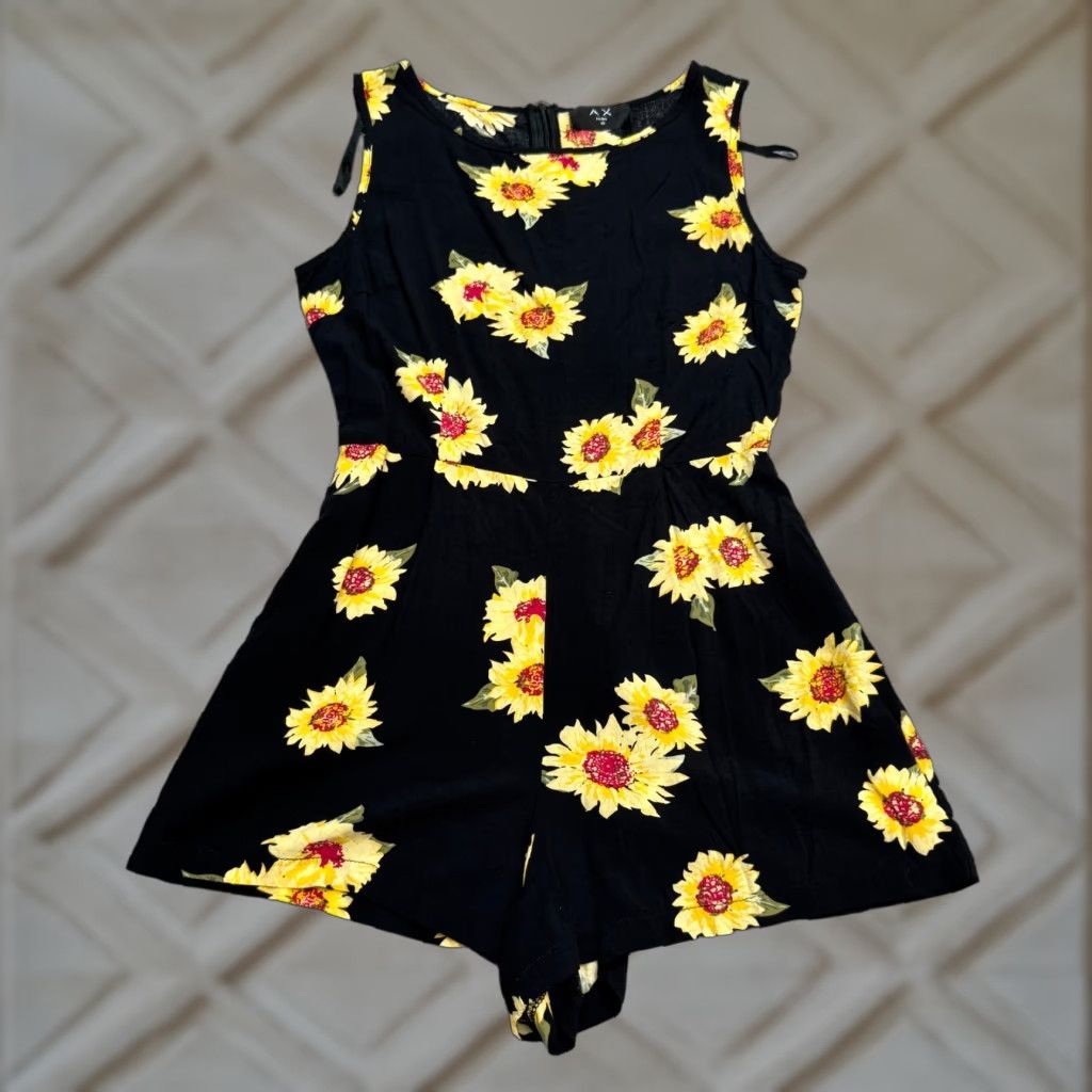 Vintage AX Paris Romper Womens 10 Black Yellow Floral Sleeveless 100% Cotton Boho Summer Size 32" / US 10 / IT 46 - 1 Thumbnail