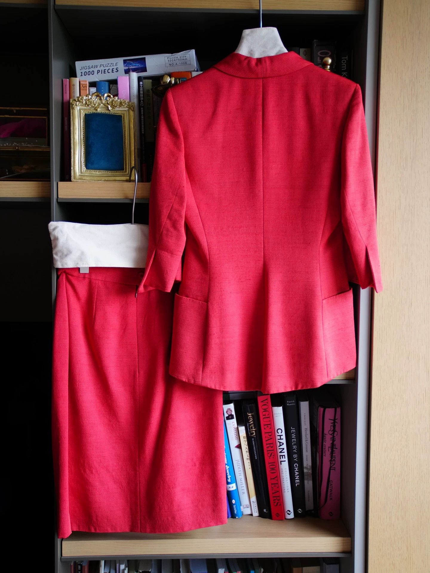 Dior Vintage Dior 1994 SS Runway Silk Red Suit Skirt Set Fr38 S/M Size S / US 4 / IT 40 - 4 Thumbnail