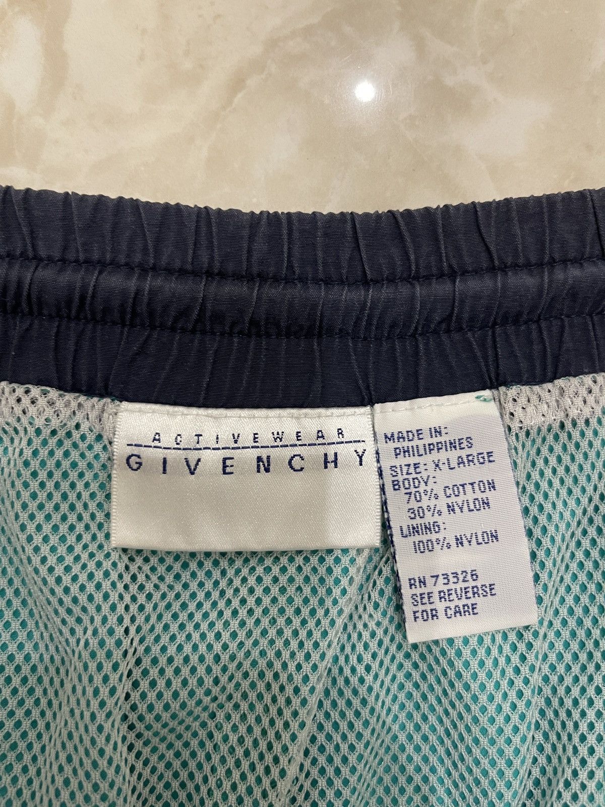 Givenchy 🔥Givenchy rare vintage 90s shorts nylon swim size XL Size US 36 / EU 52 - 5 Thumbnail