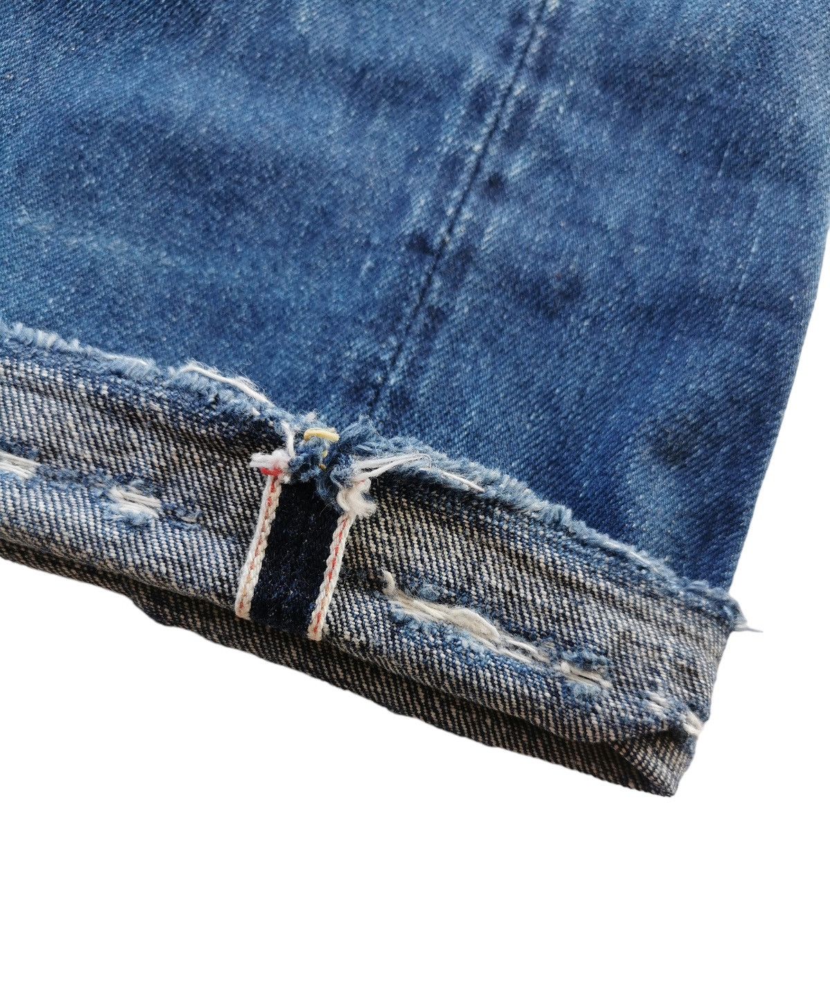 Le Grande Bleu (L.G.B.) Levis Vintage Clothing LVC Selvedge Denim Jeans Size US 31 - 6 Thumbnail