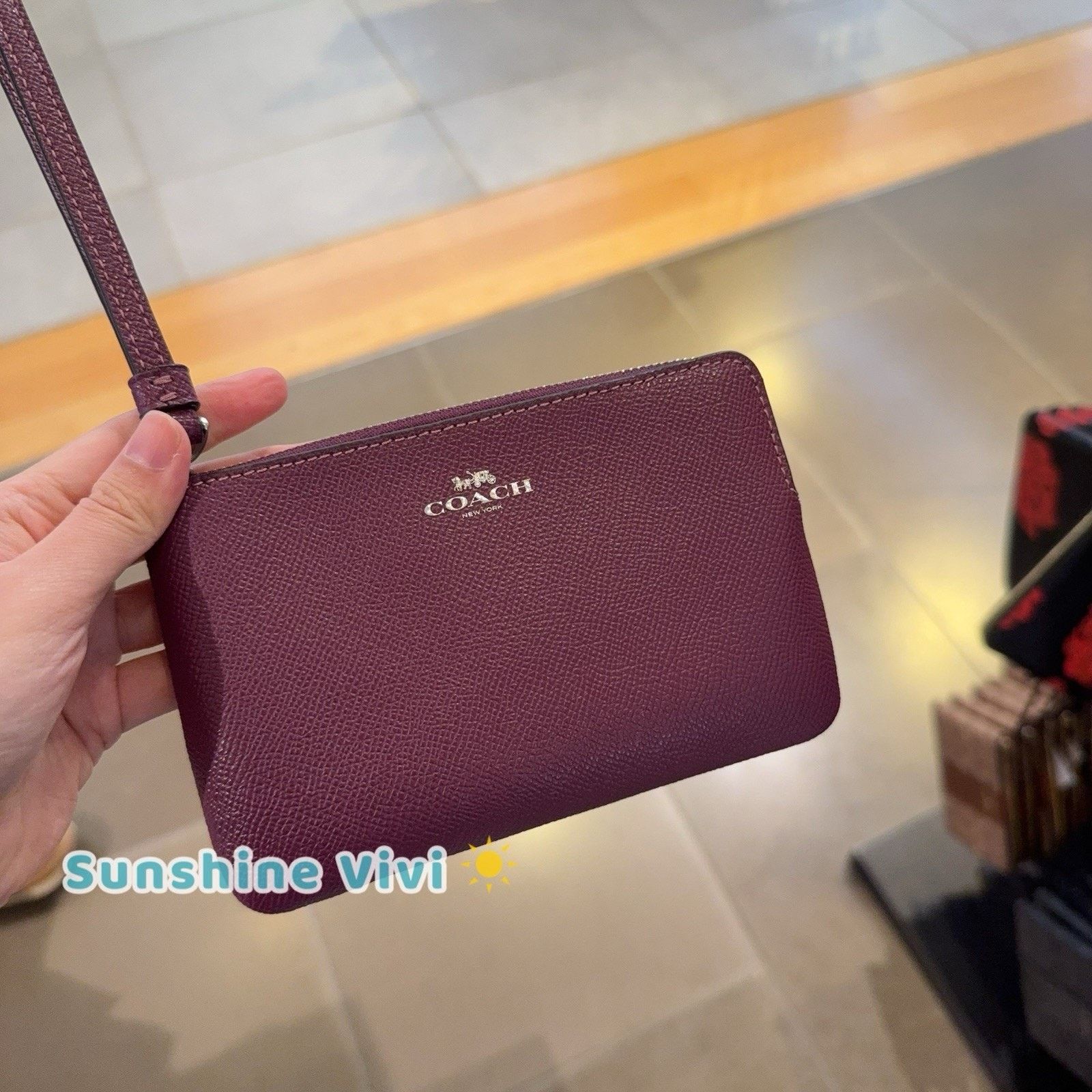 Coach NWT Coach Corner Zip Wristlet CV396 Silver Plum Size ONE SIZE - 1 Thumbnail