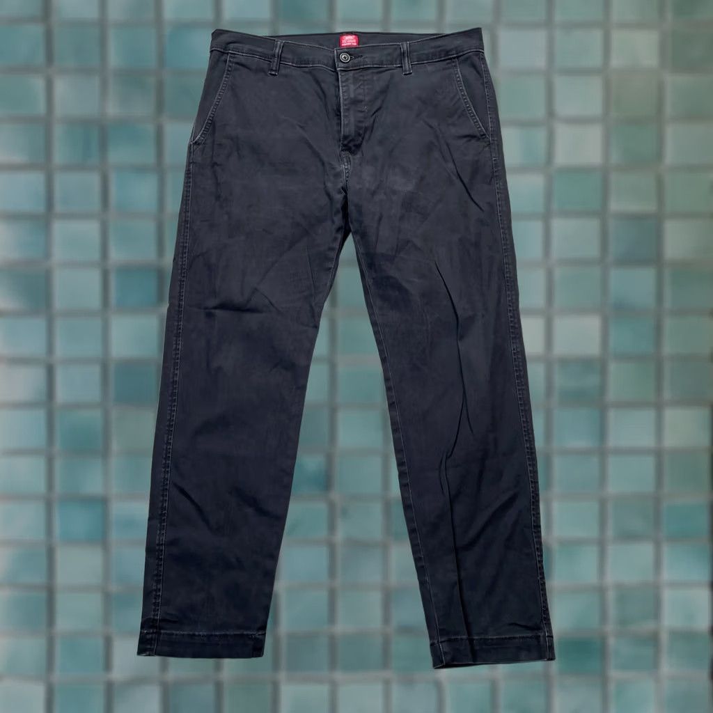 Levi's Levi's Pants Mens Large Black Chino Logo Cotton Stretch Standard Tapered Leg XX Size US 33 - 1 Thumbnail