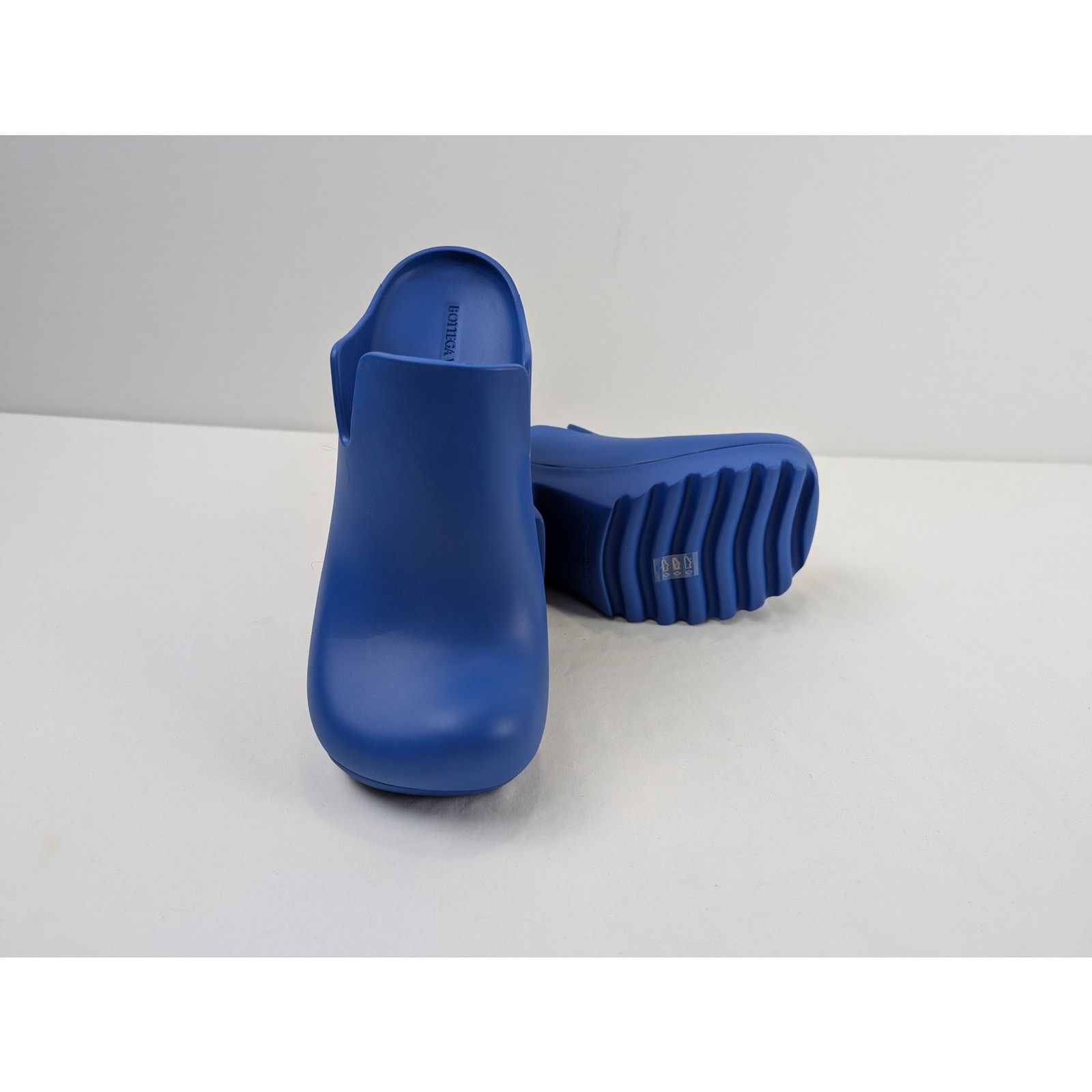 Bottega Veneta o1rshd1 Gel Rubber Pump Micro Rubber Boots in Cobalt Size US 9 / IT 39 - 13 Thumbnail