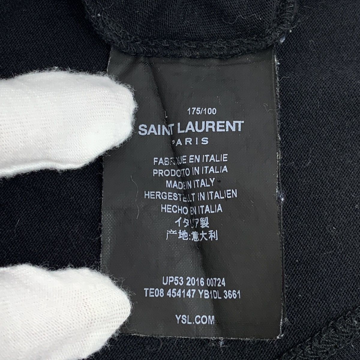 Saint Laurent Paris Saint Laurent Black Shark Print Short Sleeve T-Shirt K26WX Size L / US 10 / IT 46 - 7 Thumbnail