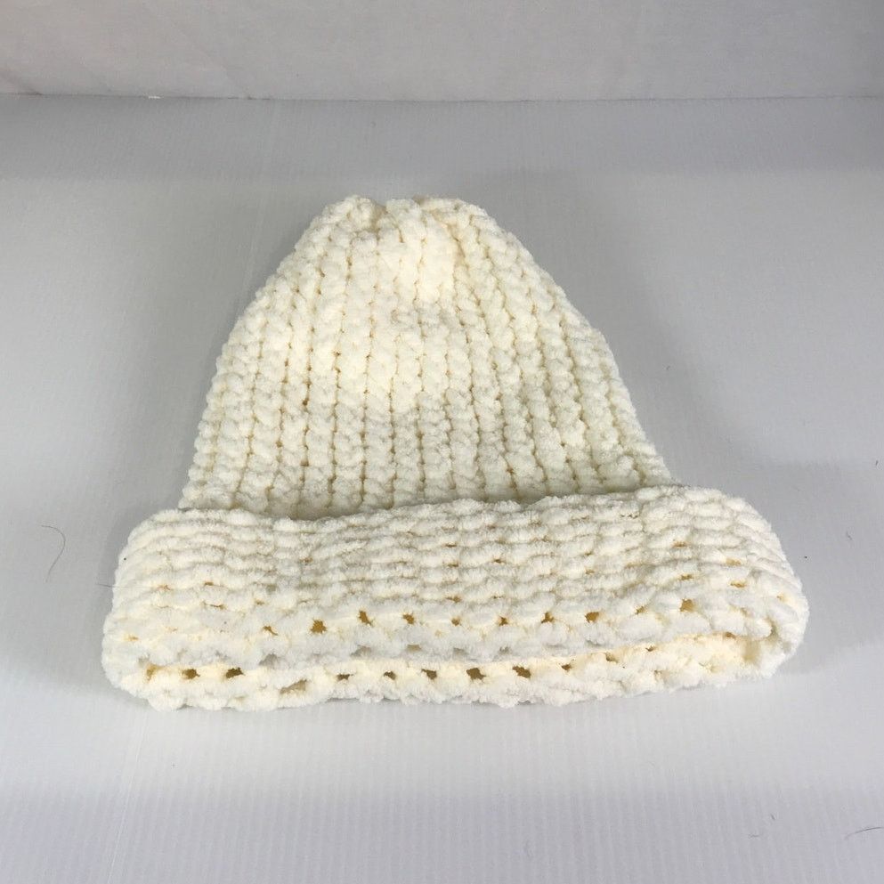 Handmade NWT Handmade Chunky Knitted Cream Kid Teen Slouchy Beanie Size ONE SIZE - 5 Thumbnail