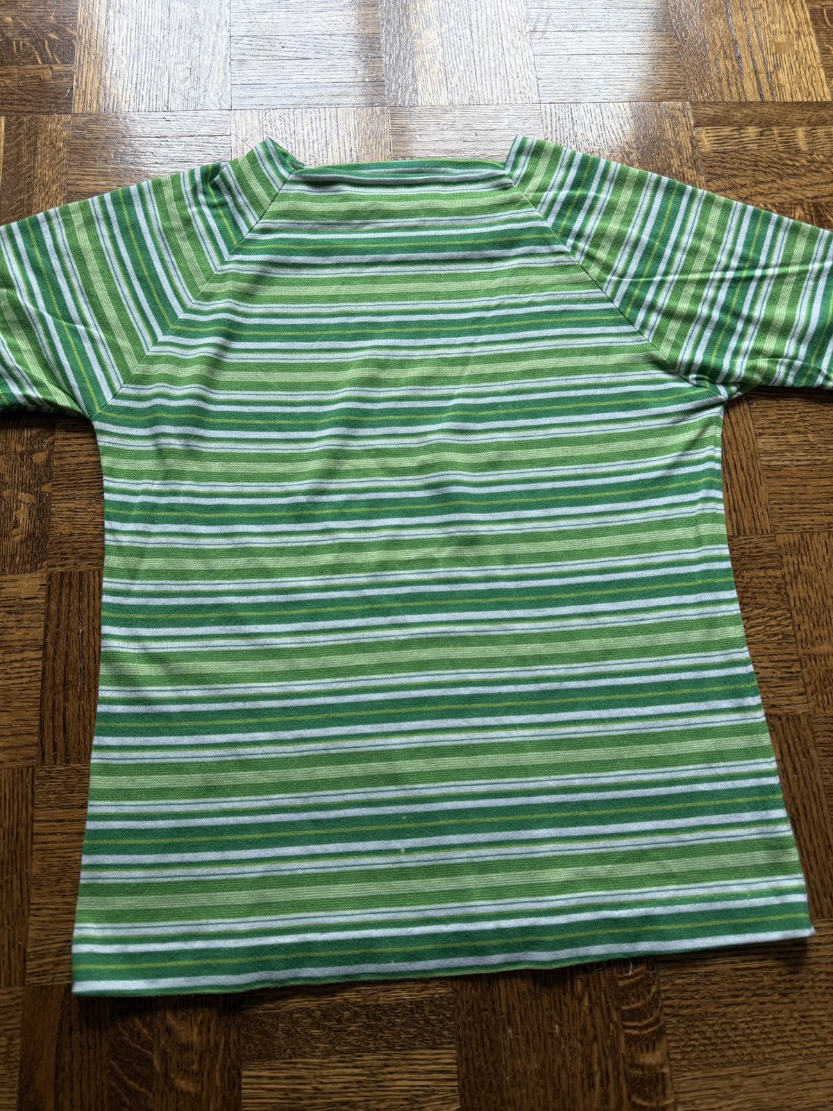 Vintage Vintage 60s Green Raglan Cut Striped Tee Size US S / EU 44-46 / 1 - 3 Thumbnail