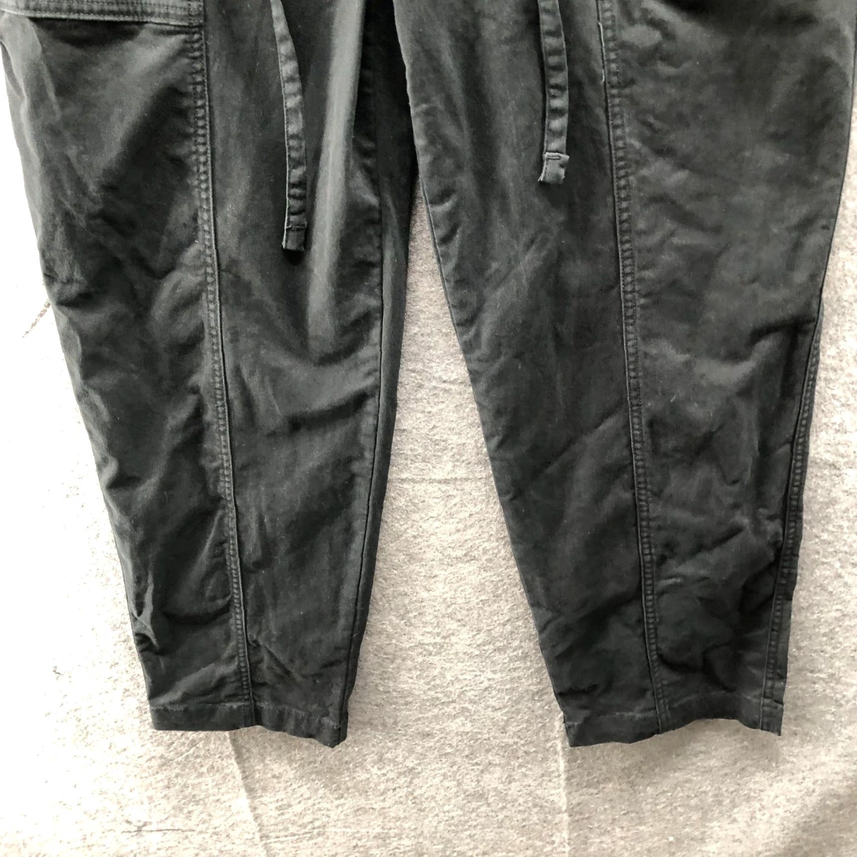 Banana Republic Banana Republic Pants Womens M Black Mid Rise Stretch Chino Tapered Ankle Casual Size 32" / US 10 / IT 46 - 4 Thumbnail