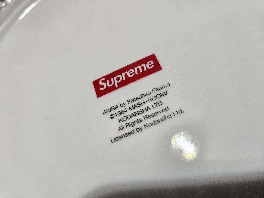 Supreme Supreme Akira Pill Ceramic Plate White FW17 DS | Grailed