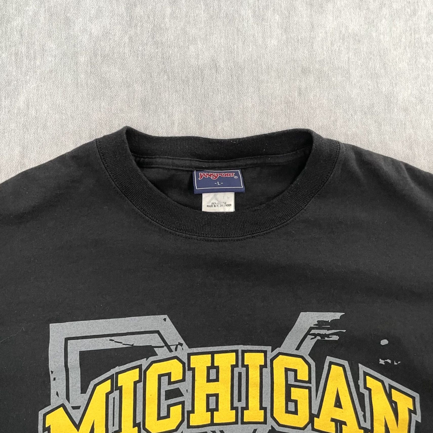 Jansport VINTAGE JanSport Michigan Wolverines Shirt Adult Large Black Crew Neck Short Sleeve College Mens Size US L / EU 52-54 / 3 - 3 Thumbnail