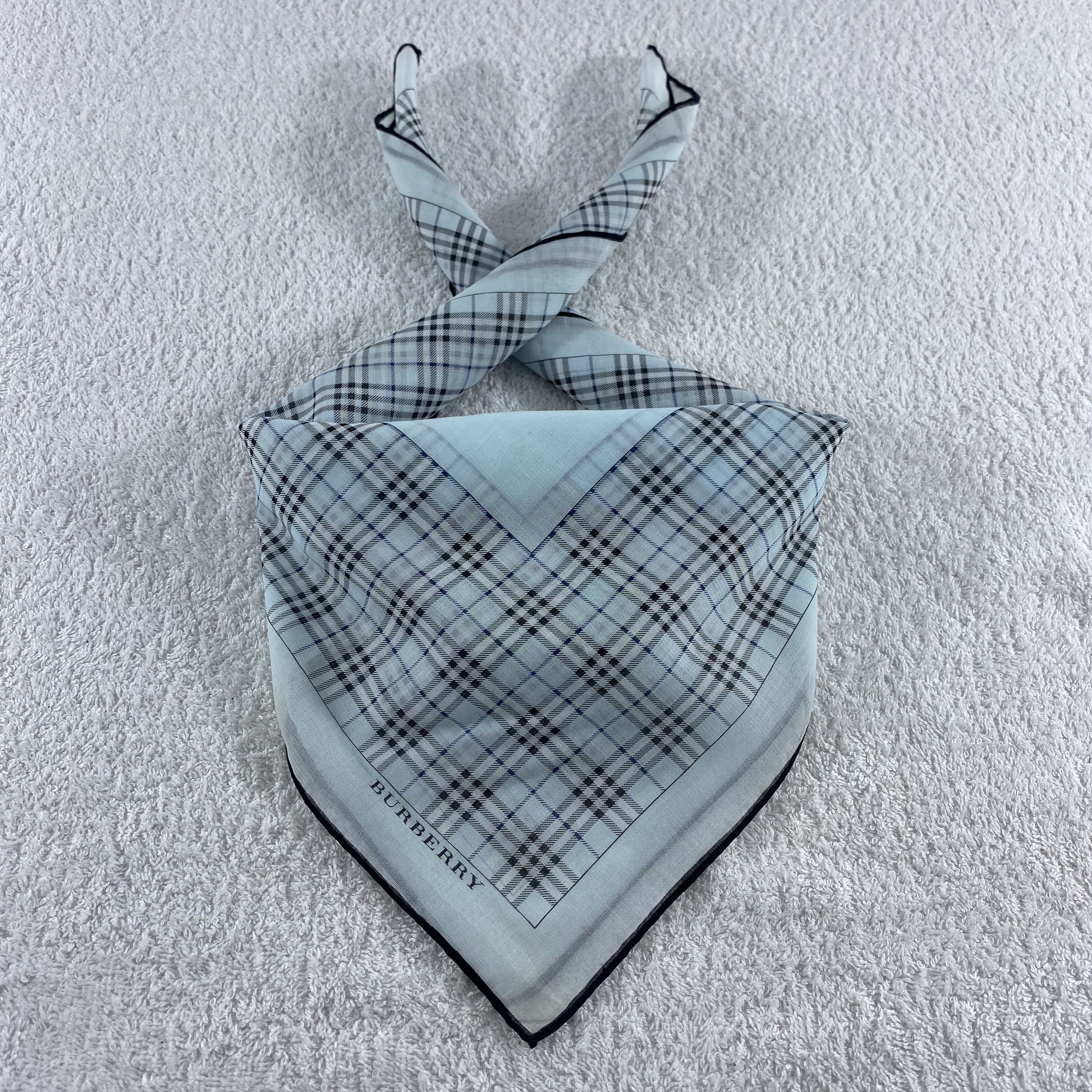 Burberry × Vintage Burberry Handkerchief / Neckerchief / Bandana Size ONE SIZE - 1 Thumbnail