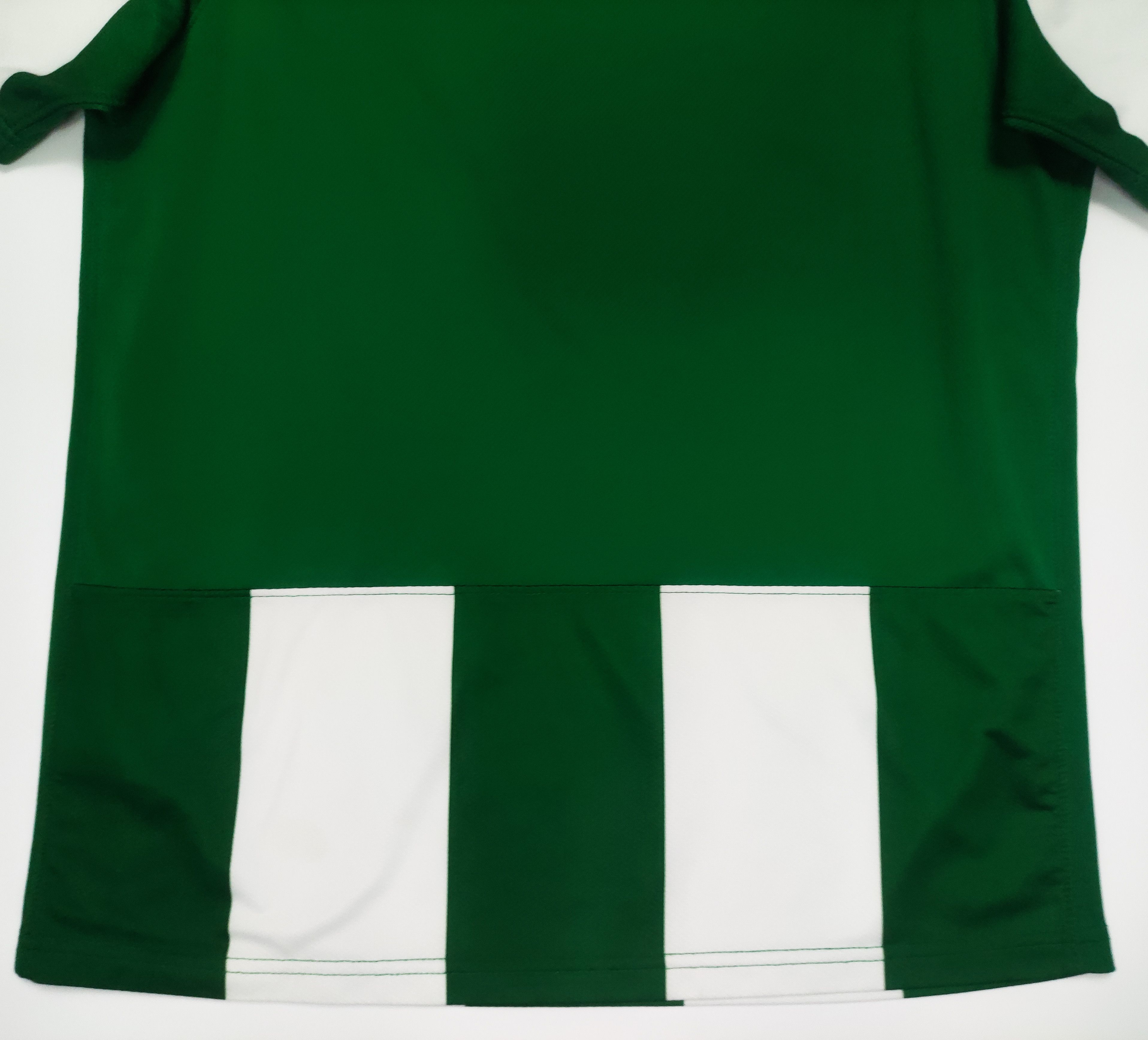 Nike Ferencváros 2009 2010 Nike Home Shirt Hungary Budapest Size US S / EU 44-46 / 1 - 13 Thumbnail